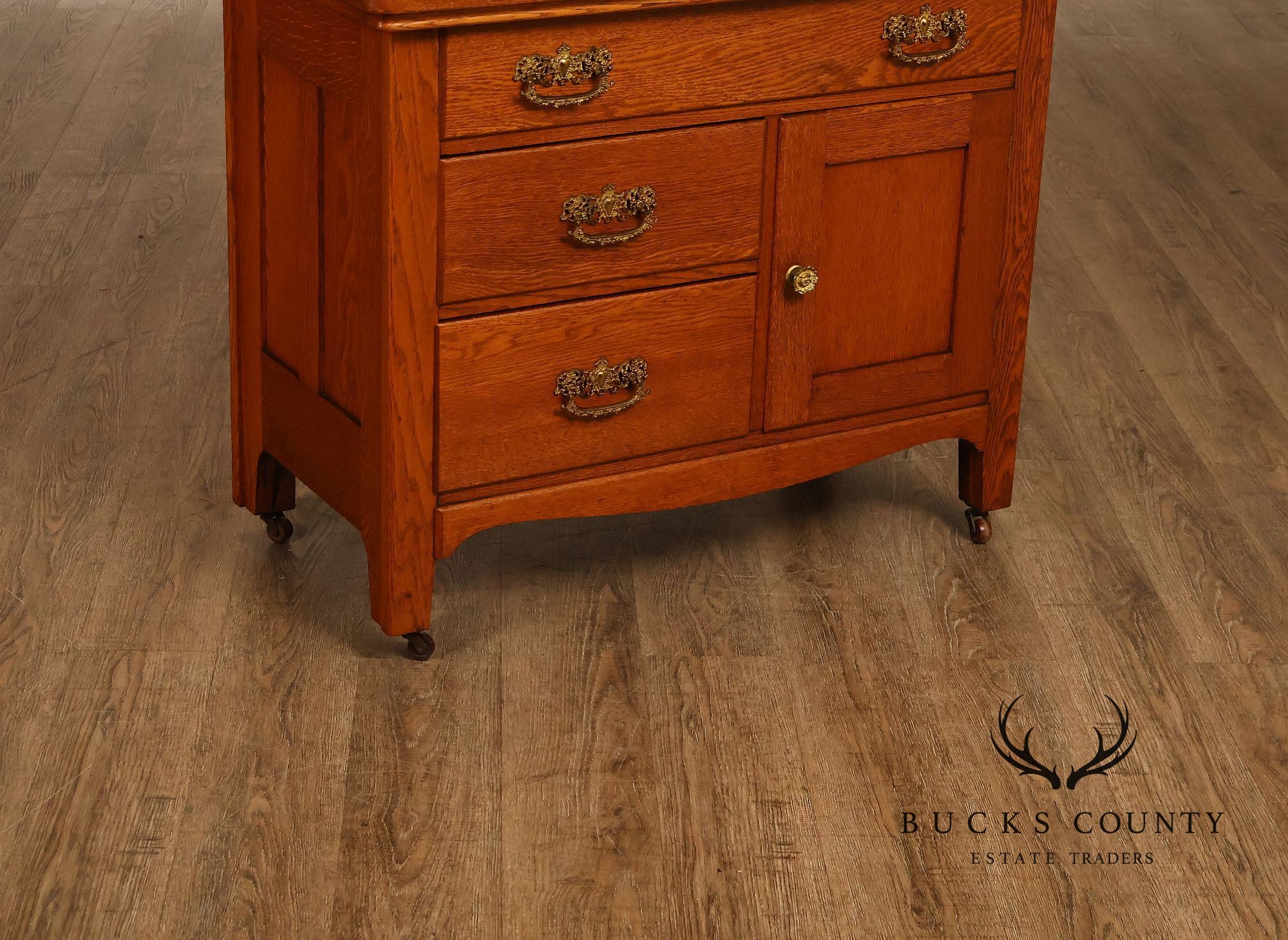 Paine’s Furniture Company Antique Victorian Oak Washstand