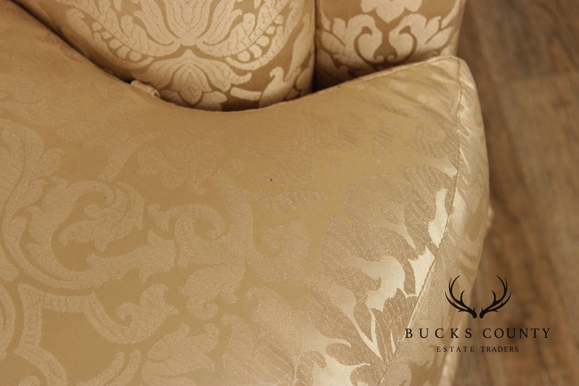 Quality Damask Upholstered Loveseat