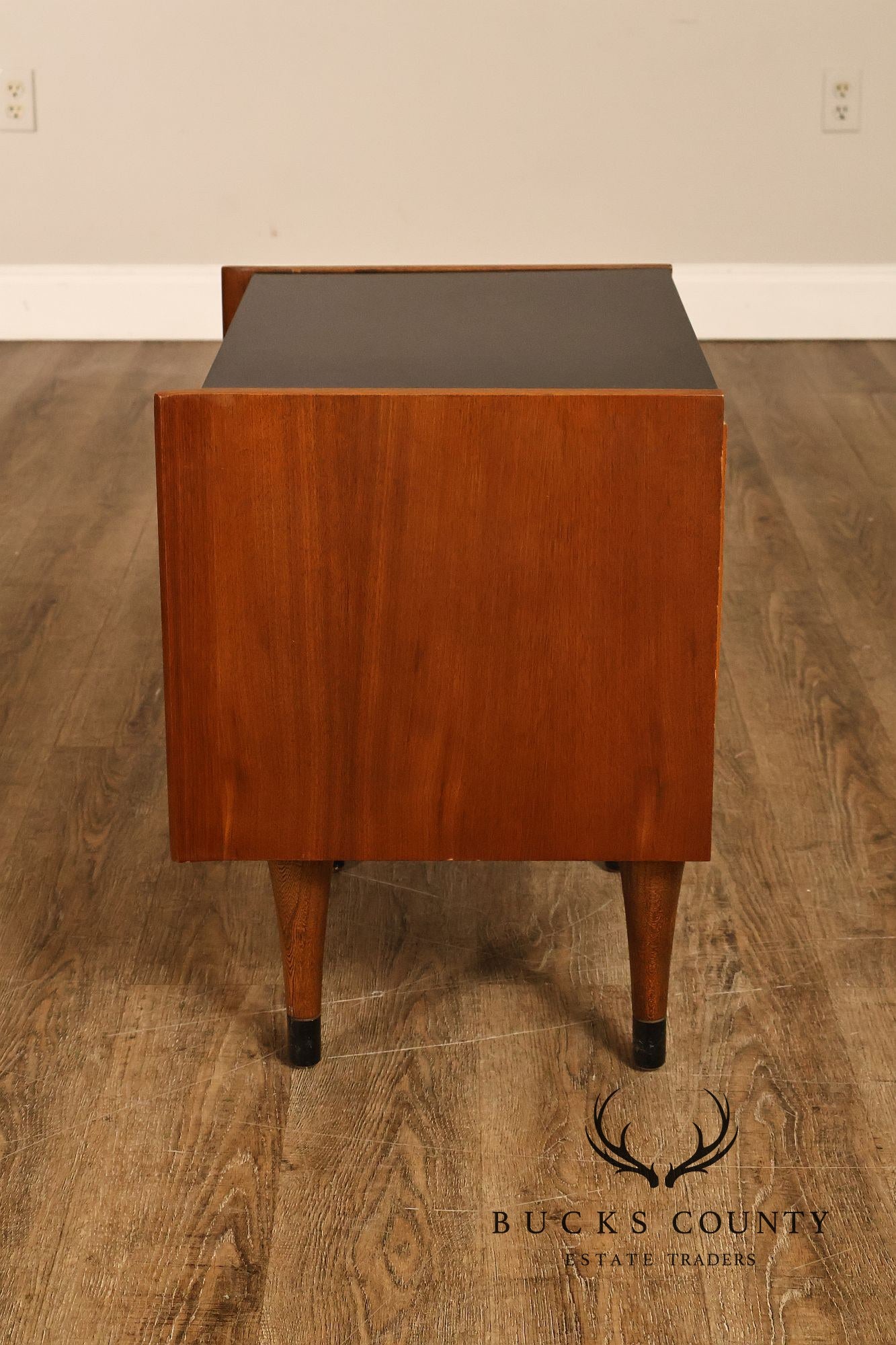 American of Martinsville Mid Century Modern Pair of Nightstands