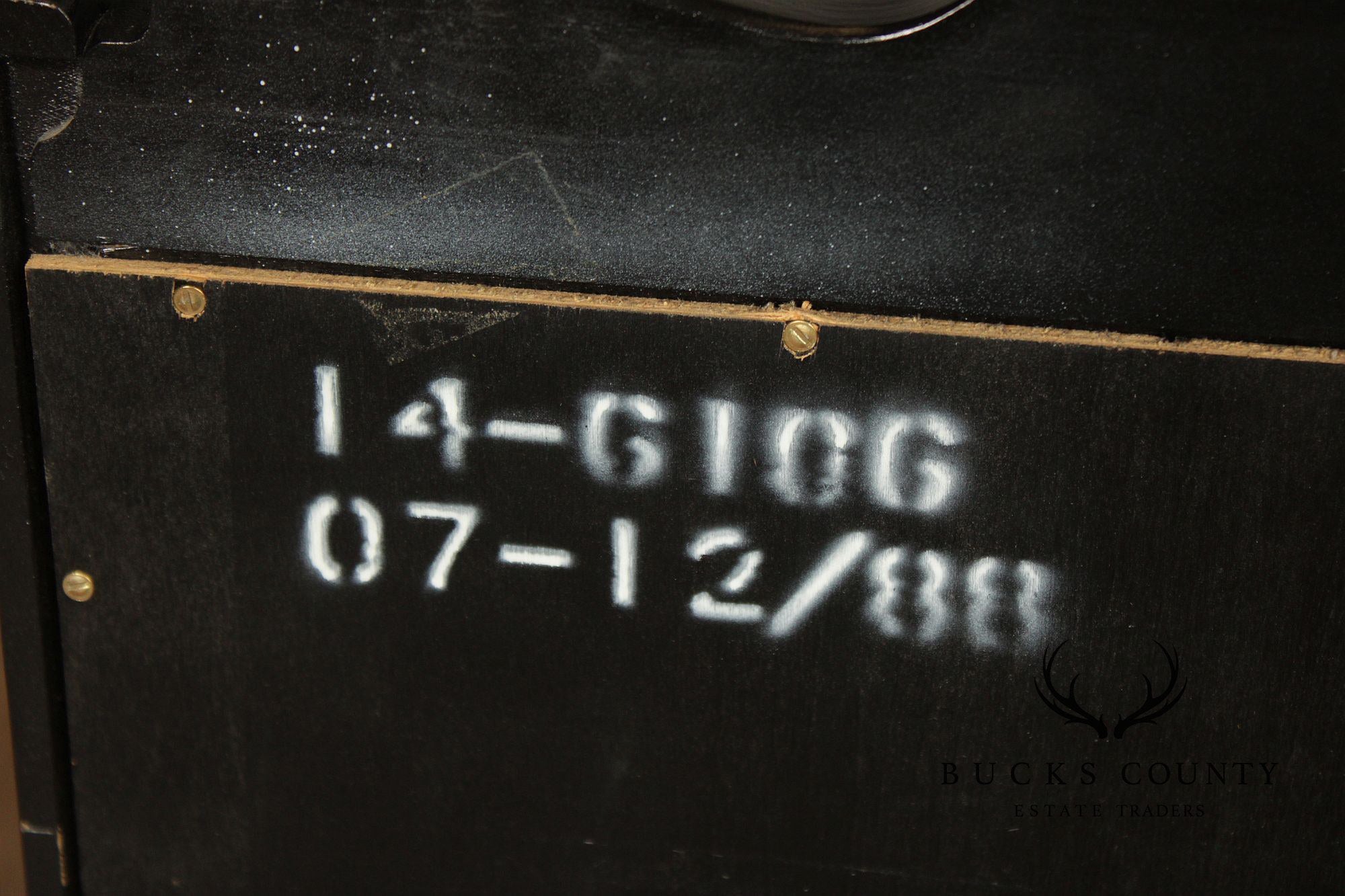 Ethan Allen Hitchcock Style Hand Painted Black Lacquer Dry Sink