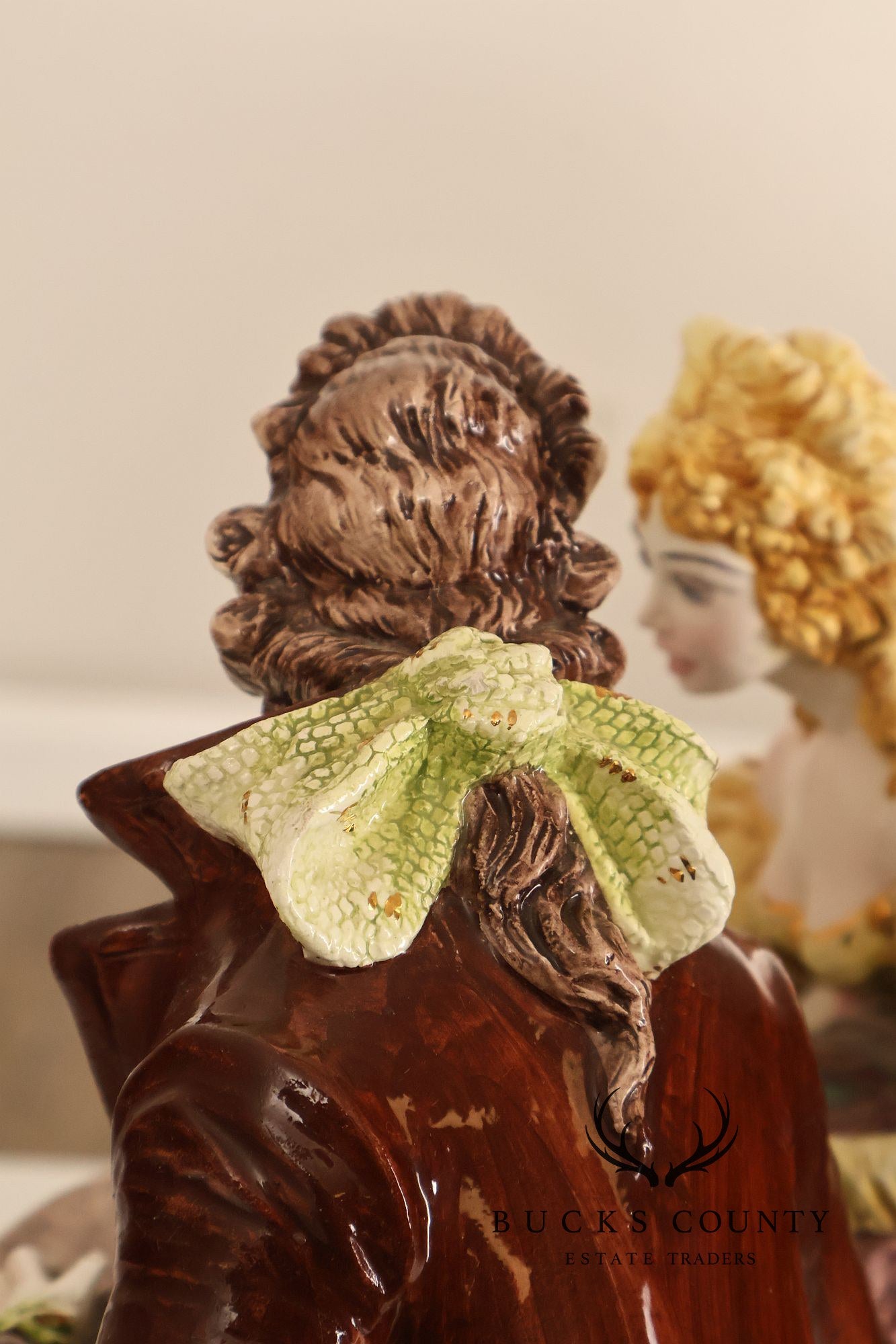 Italian Hand Painted Capodimonte Porcelain Table Lamp
