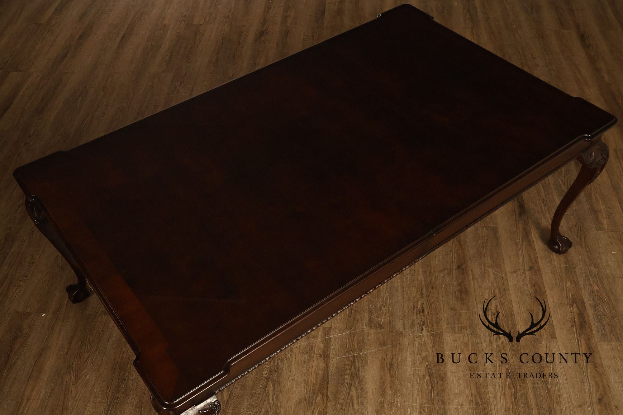 Henredon Rittenhouse Square Collection Chippendale Style Mahogany Expandable Dining Table