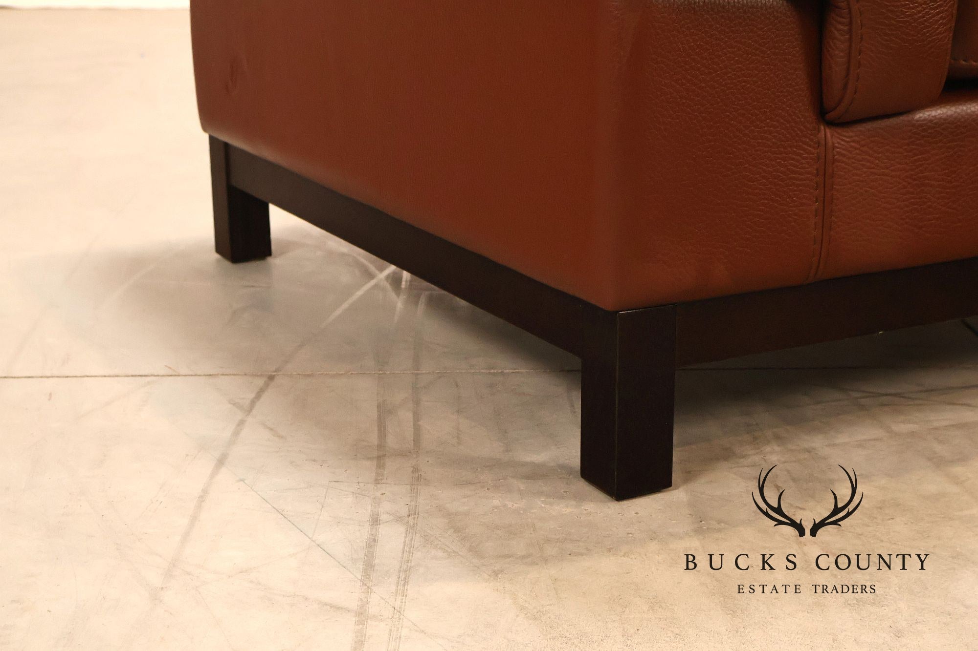 Formenti Pair of Italian Leather Lounge Chairs