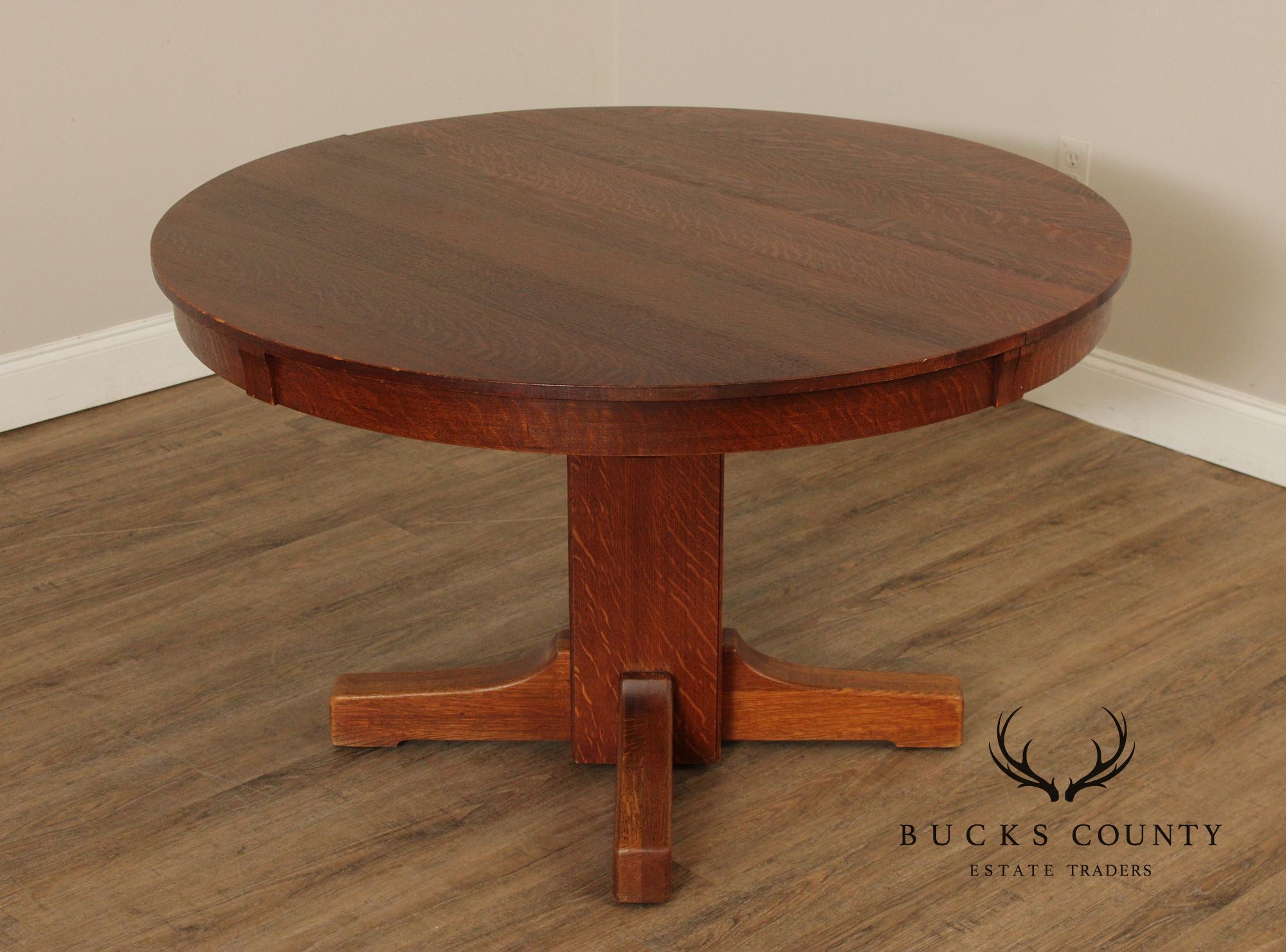 Limbert Furniture Antique Mission Oak Round Top Expandable Dining Table