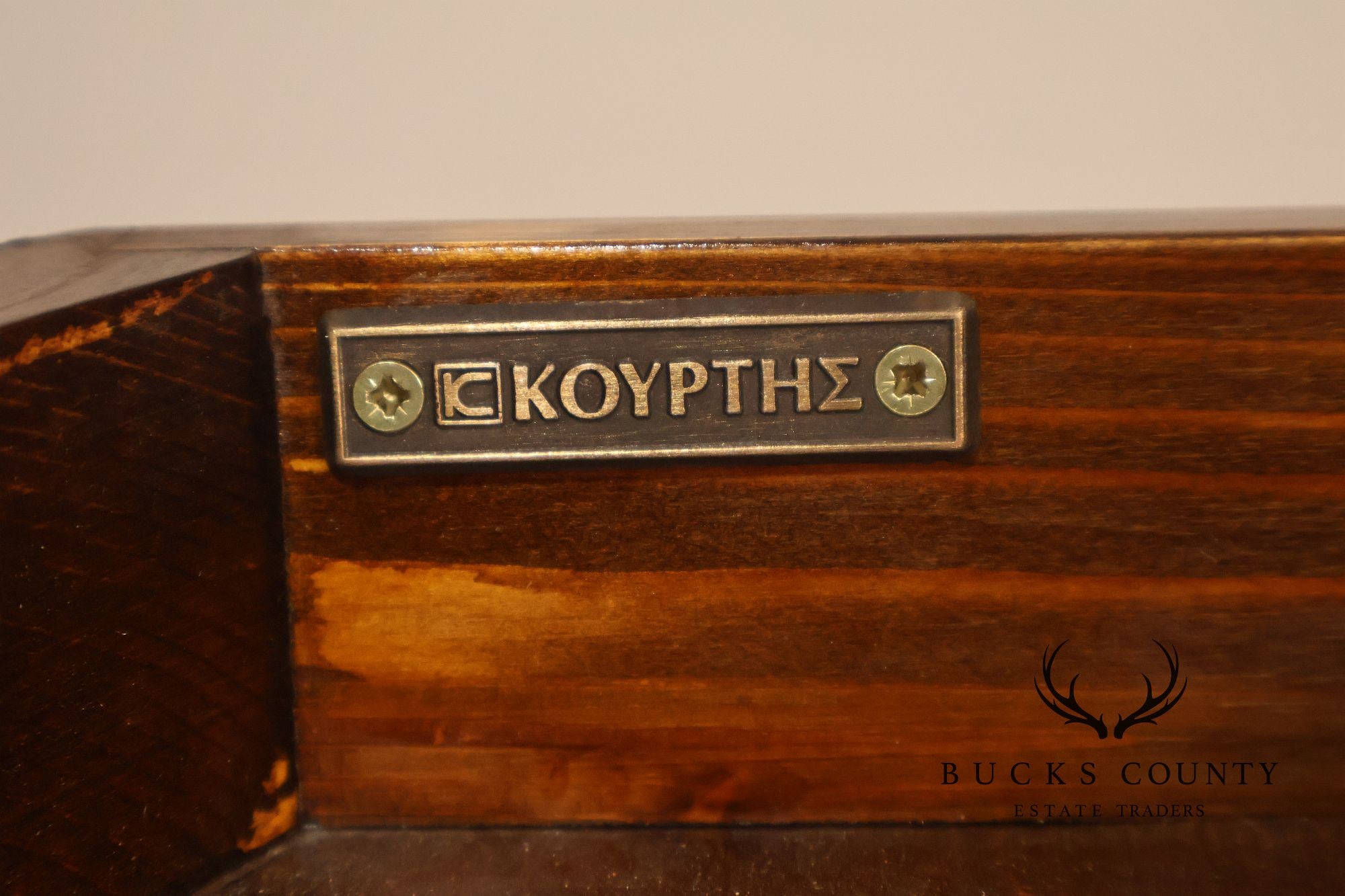 Koypthe Continental Style Walnut And Burl Walnut Inlaid Accent Table