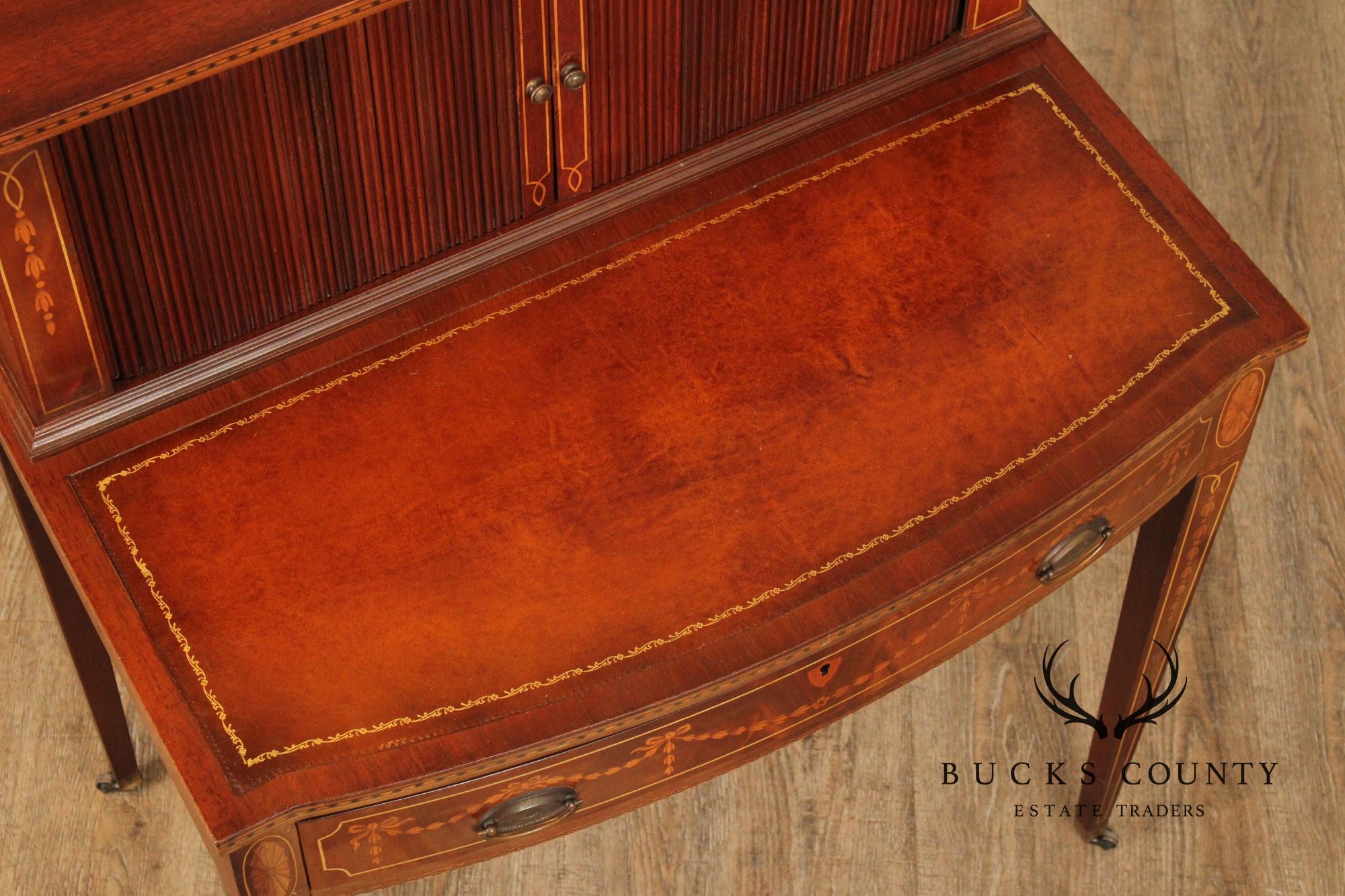 Hepplewhite Style 1940,s Mahogany Inlaid Writing Desk