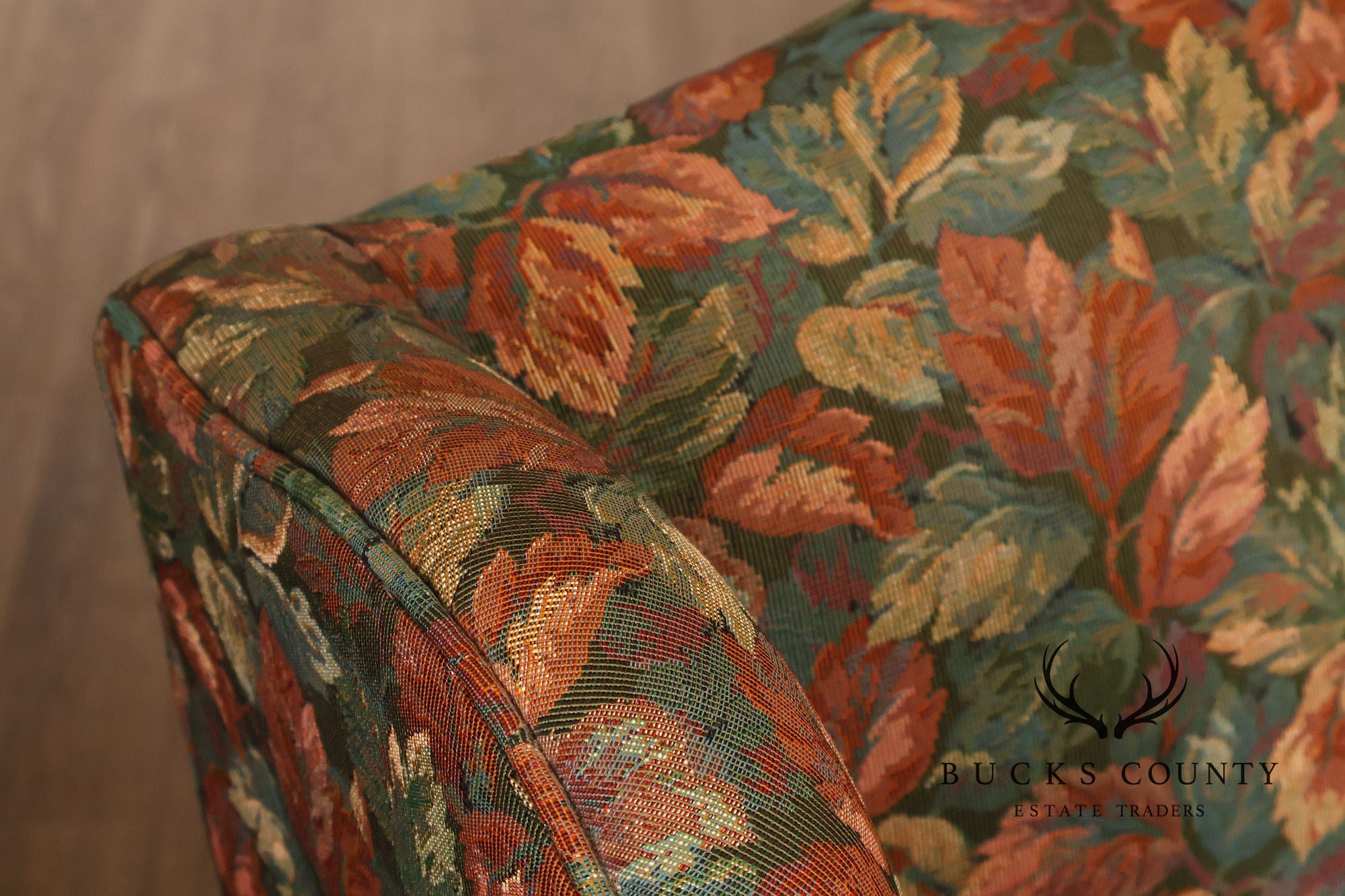 Traditional Upholstered Loveseat With Floral Fabric