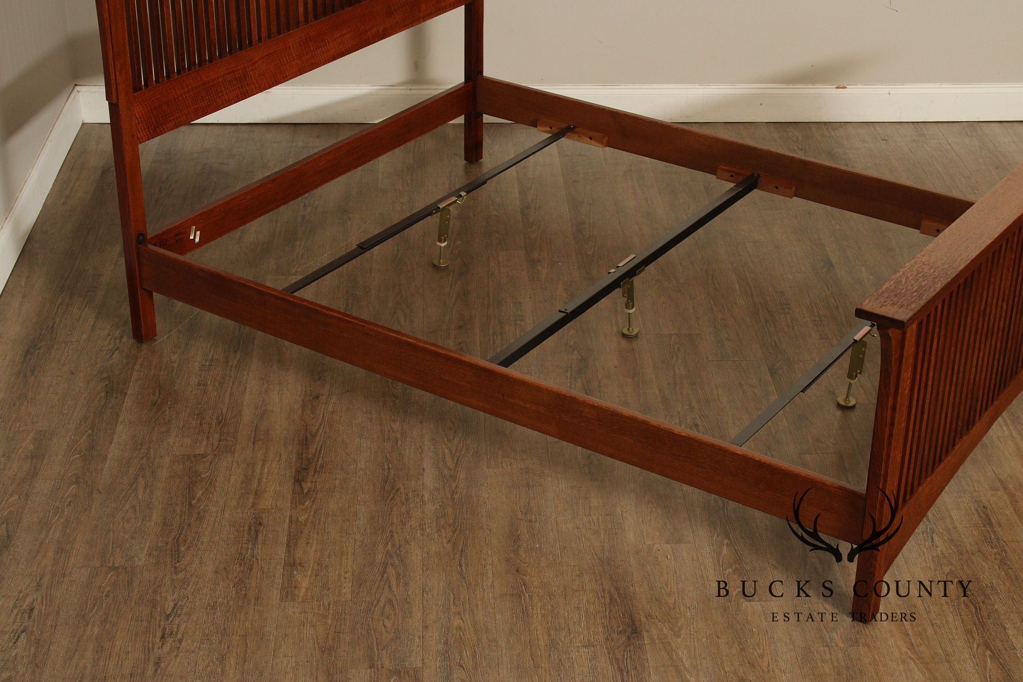 Stickley Mission Collection Oak Spindle Queen Bed