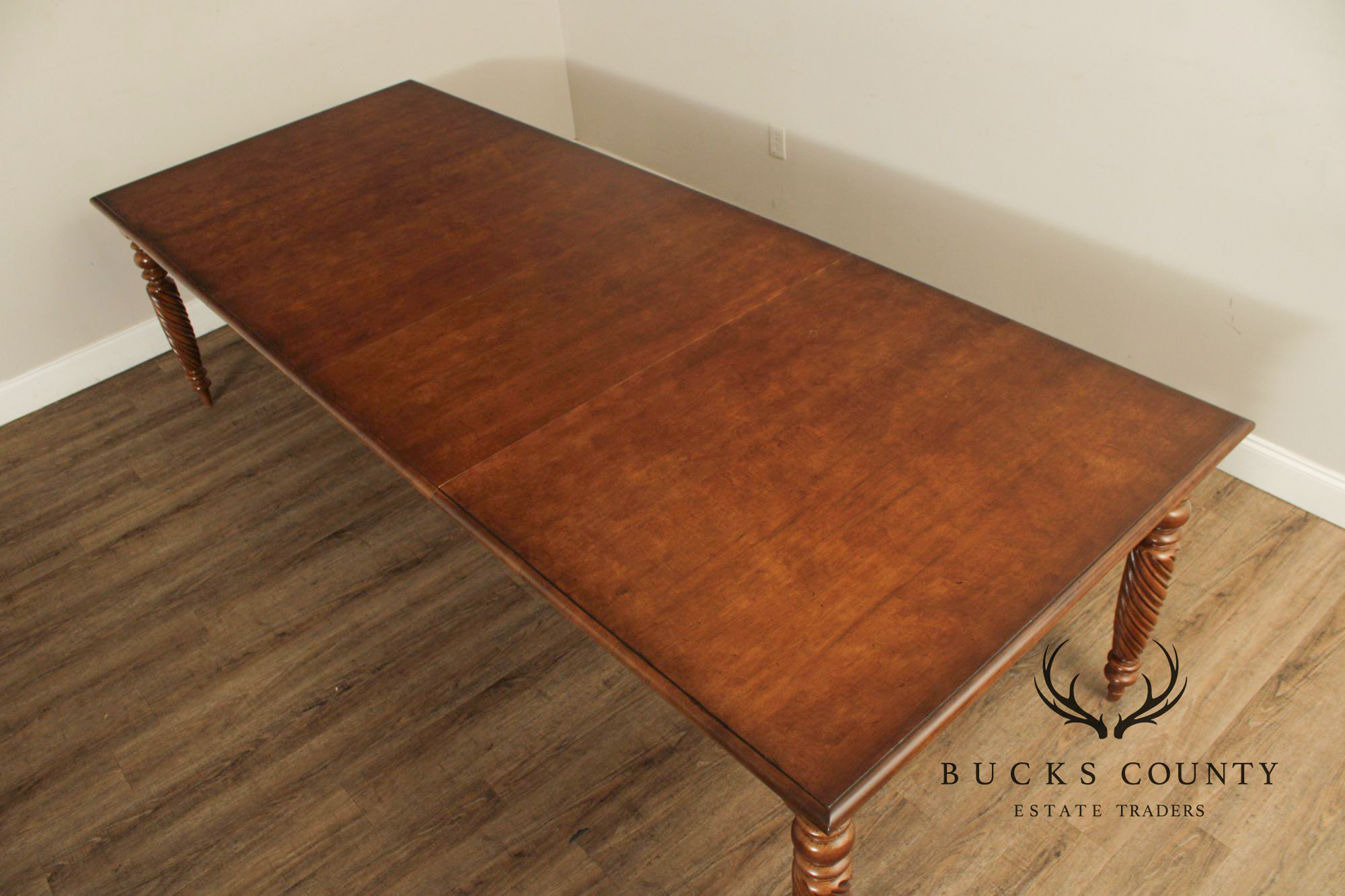 Ethan Allen 'British Classics' Extendable Dining Table