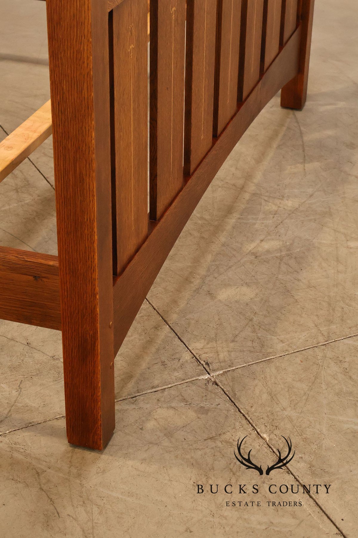Stickley Mission Collection Oak Harvey Ellis Inlaid Queen Size Bed Frame