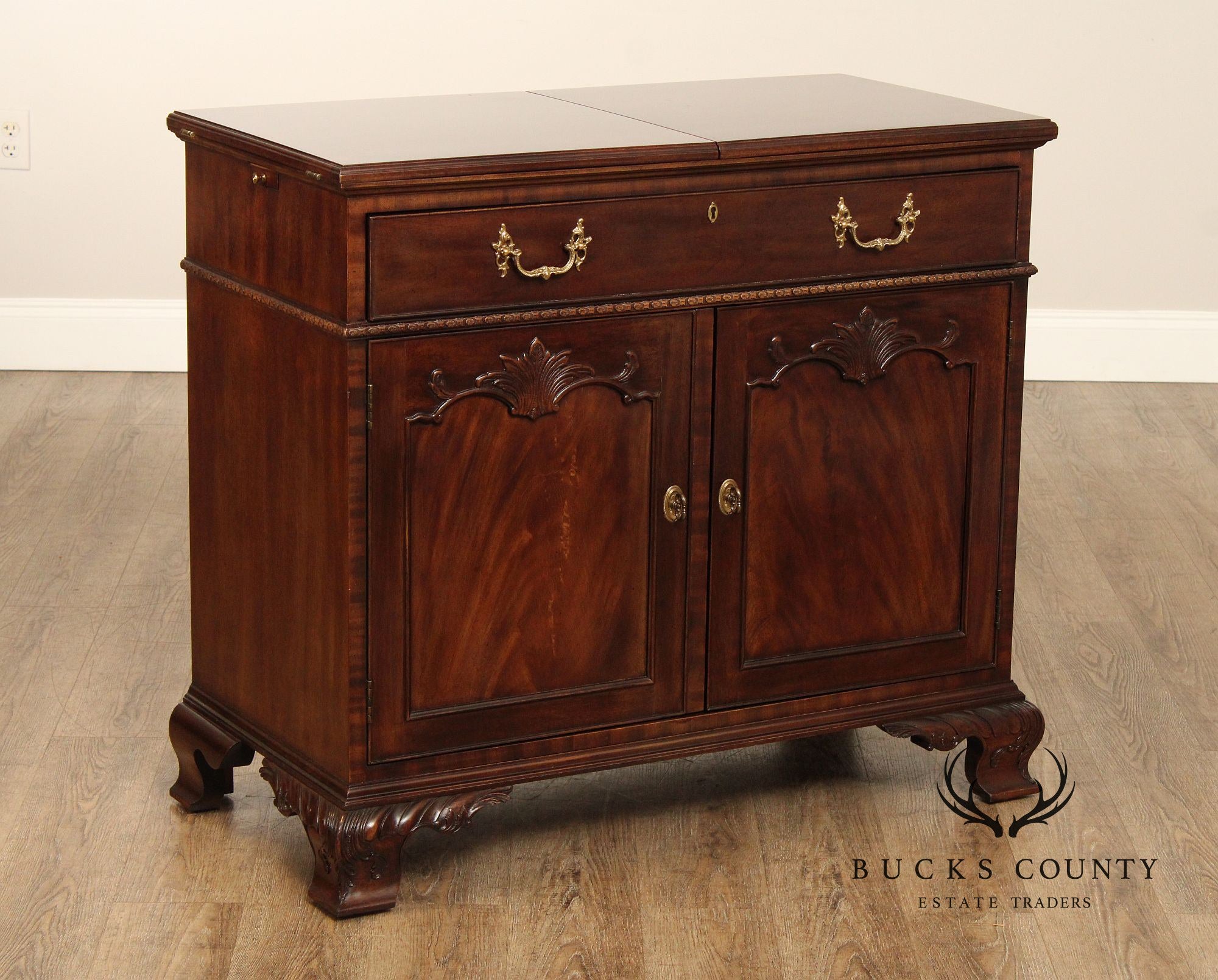 Henredon 'Rittenhouse Square' Mahogany Flip-Top Server