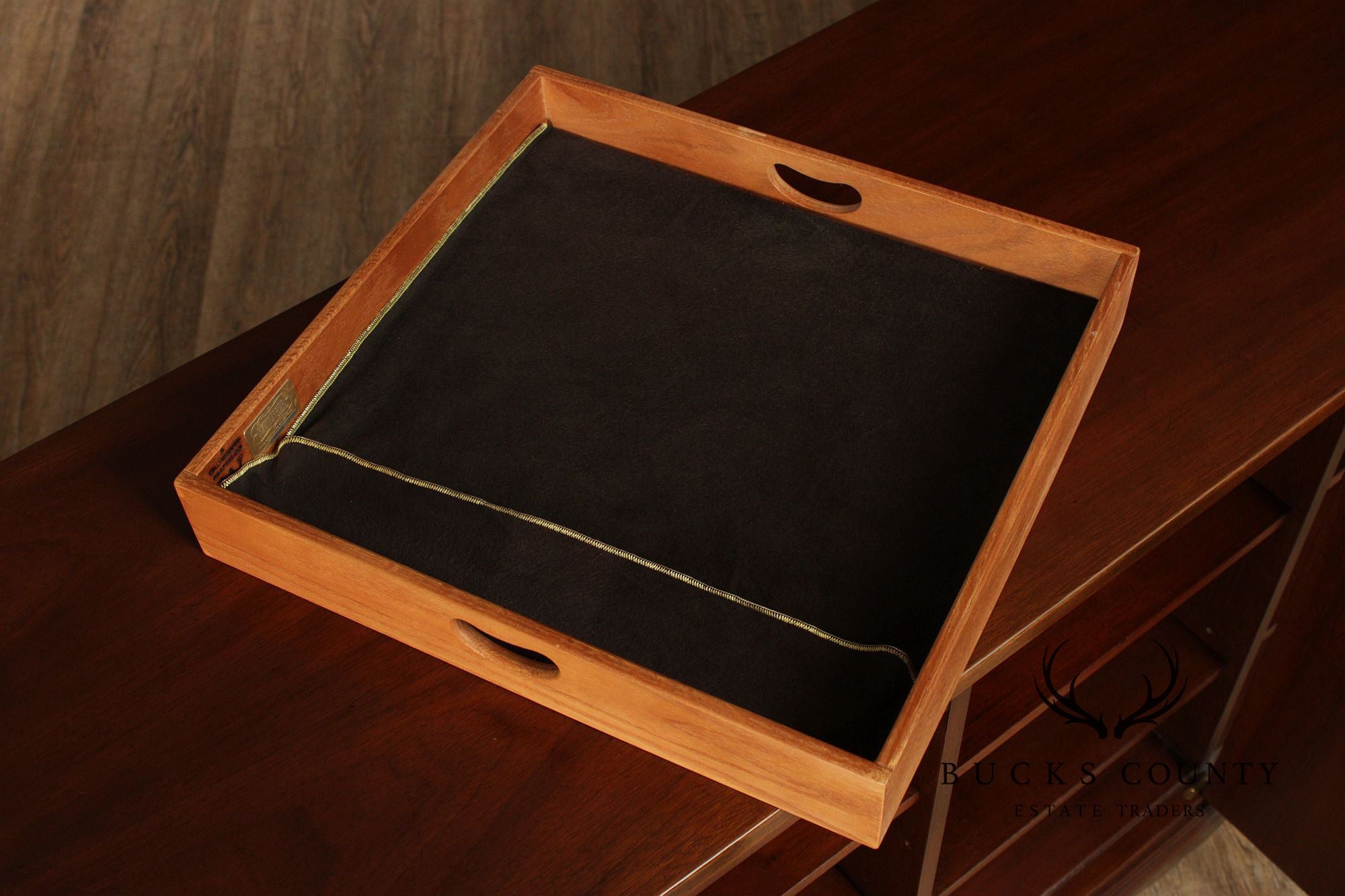 Kittinger Williamsburg Adaptation Mahogany Buffet Cabinet