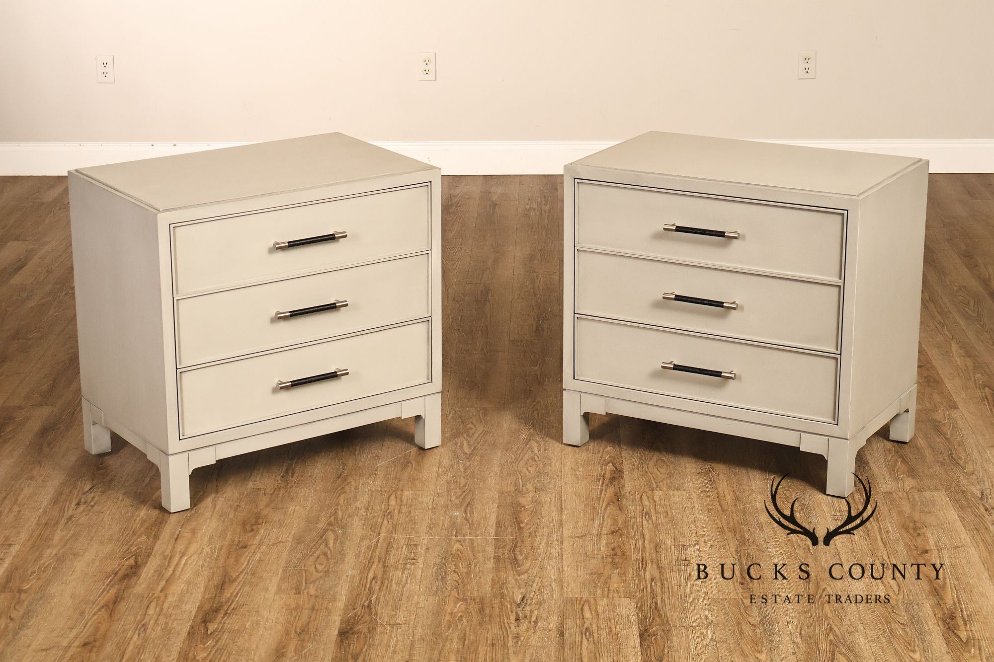 Vanguard Furniture Contemporary Pair Of Grey Three Drawer Chests Night Stands