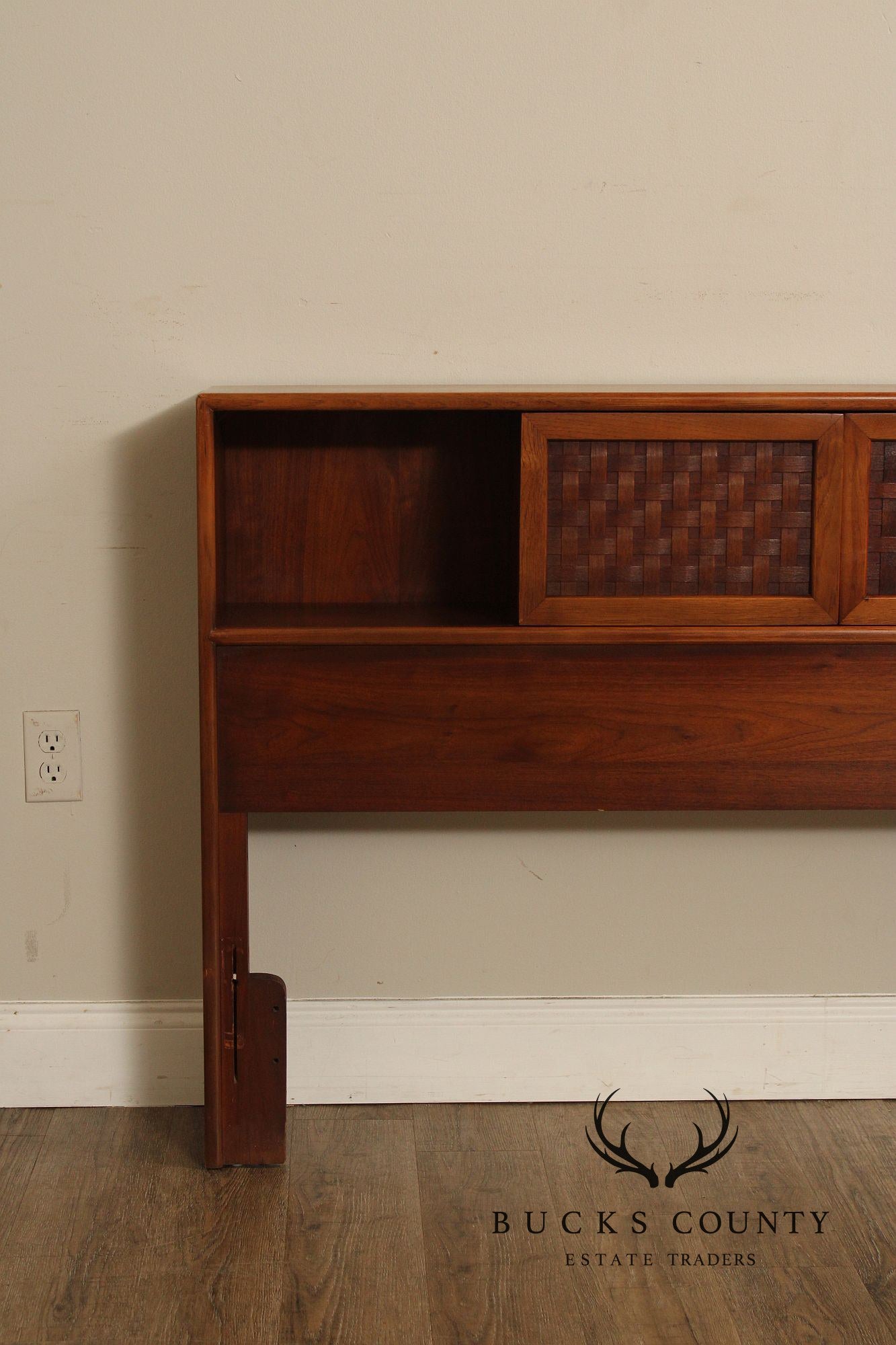 Lane 'Perception' Mid Century Modern Full-Size Headboard