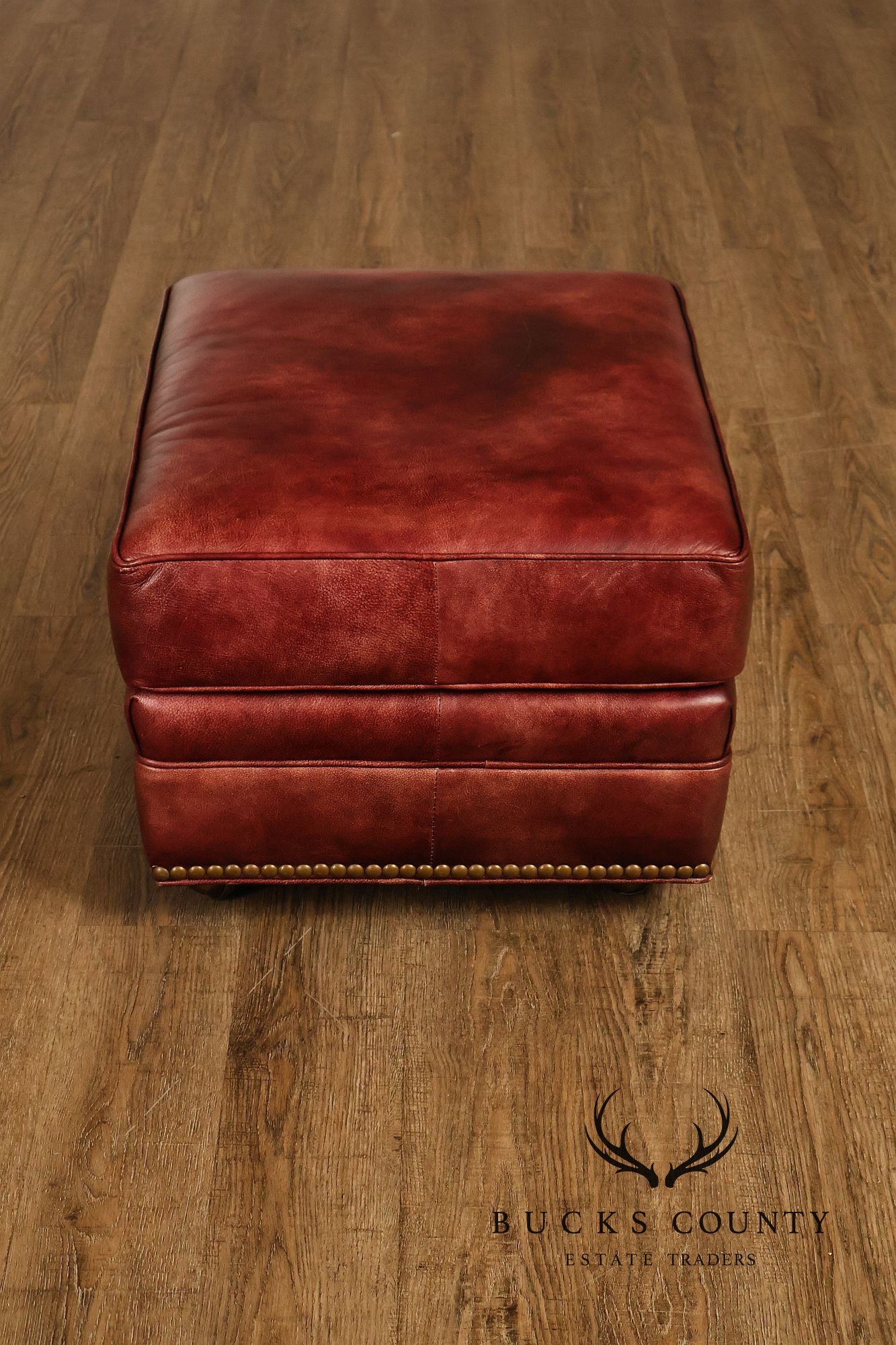 English Traditional Style Pair of Leather Ottomans