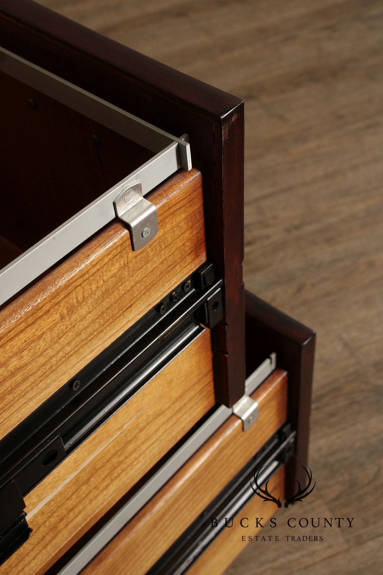 Hooker Furniture 'Seven Seas' Georgian Style Carved Mahogany File Cabinet