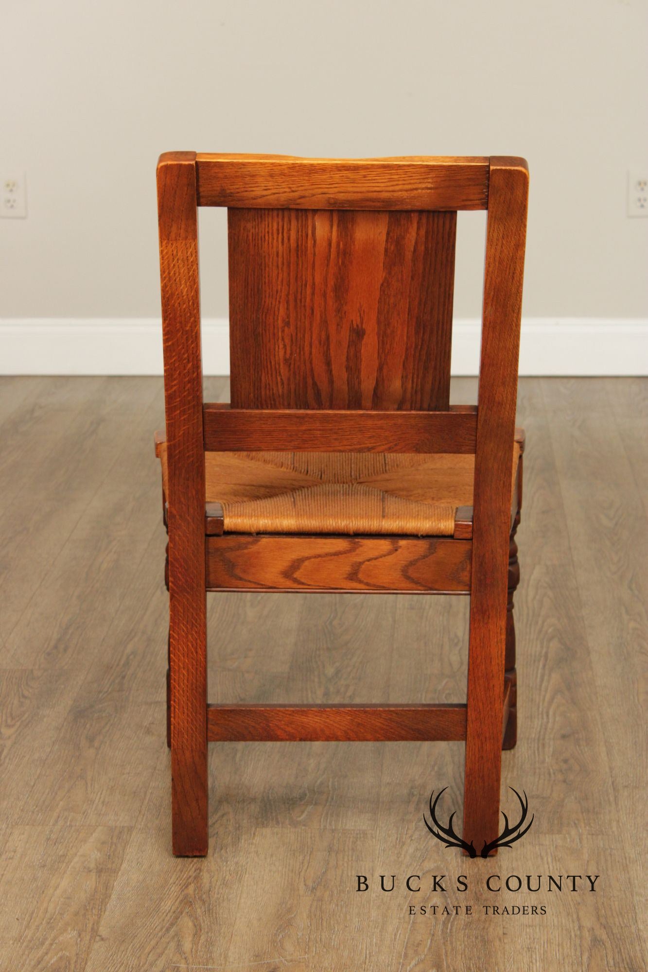 English Traditional Style Oak Side Chair
