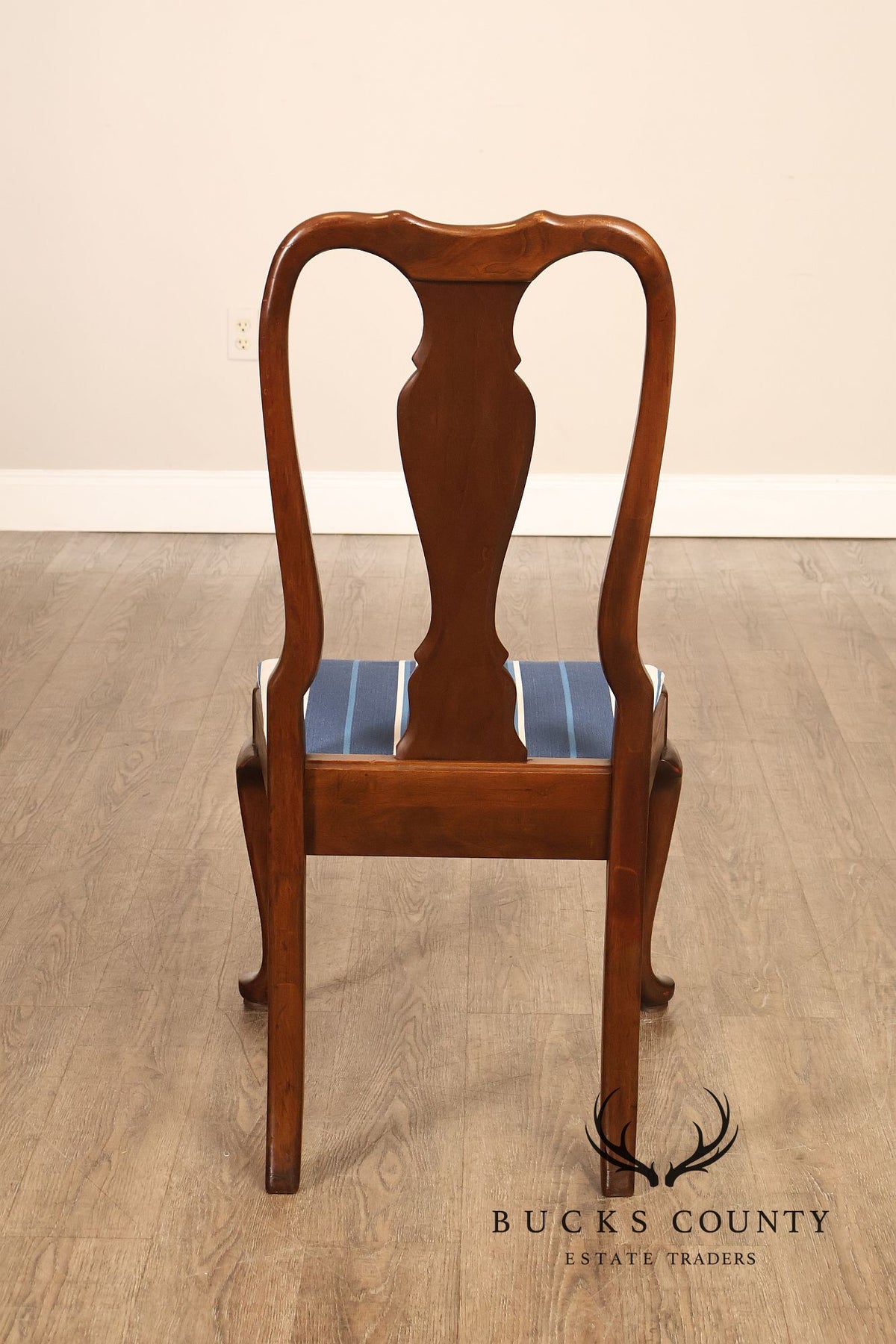 Ethan Allen Queen Anne Style Set Of Six Cherry Dining Chairs