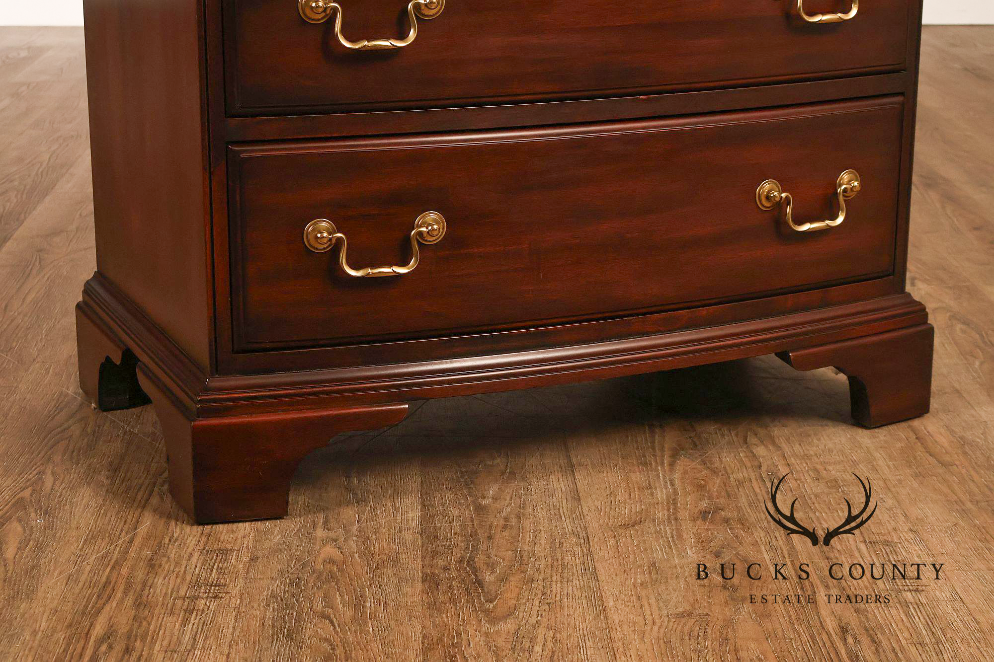 Henkel Harris Chippendale Style Pair Of Mahogany Bowfront Three-Drawer Nightstands