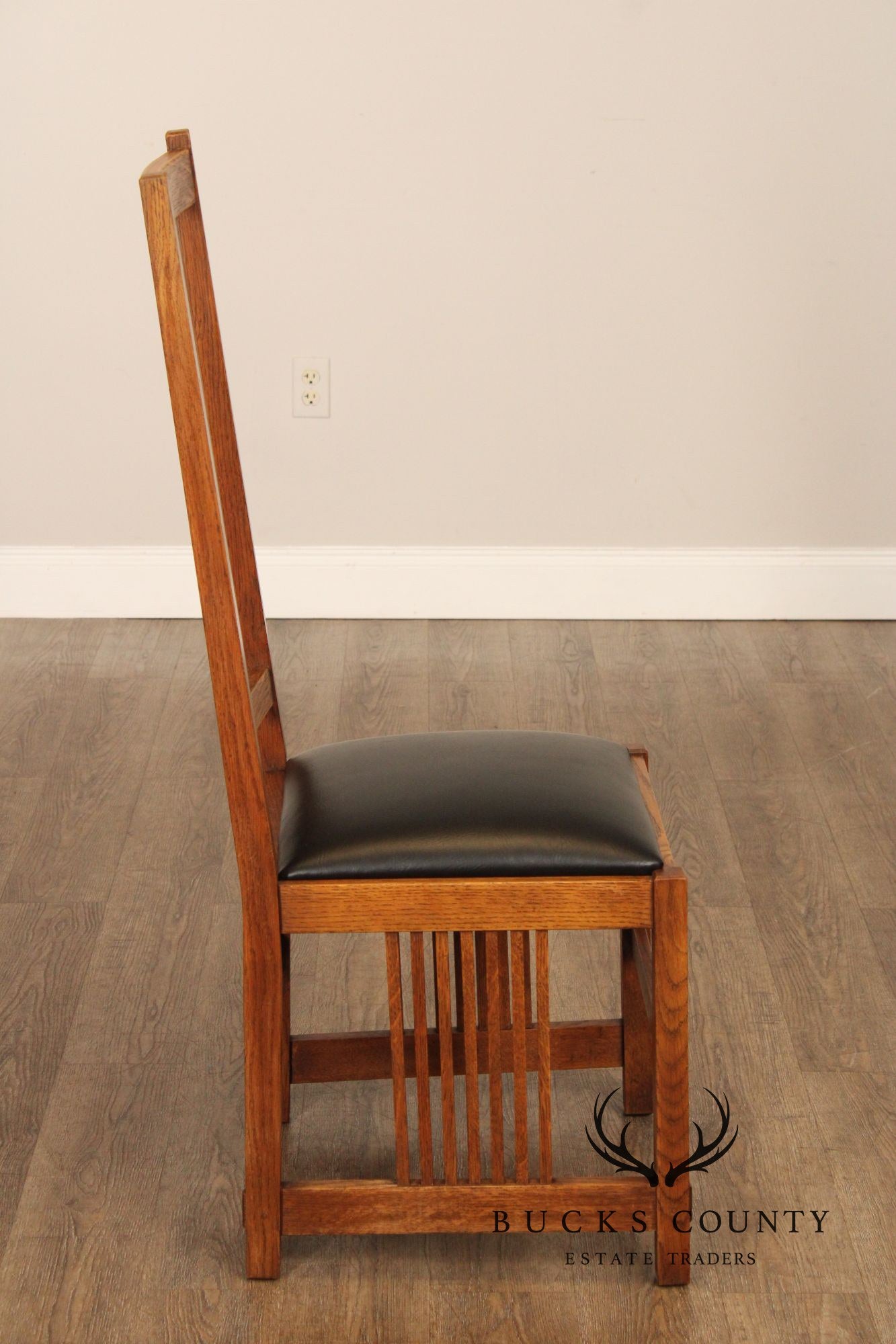 Stickley Mission Collection Set Of Eight Oak Spindle Back Dining Chairs