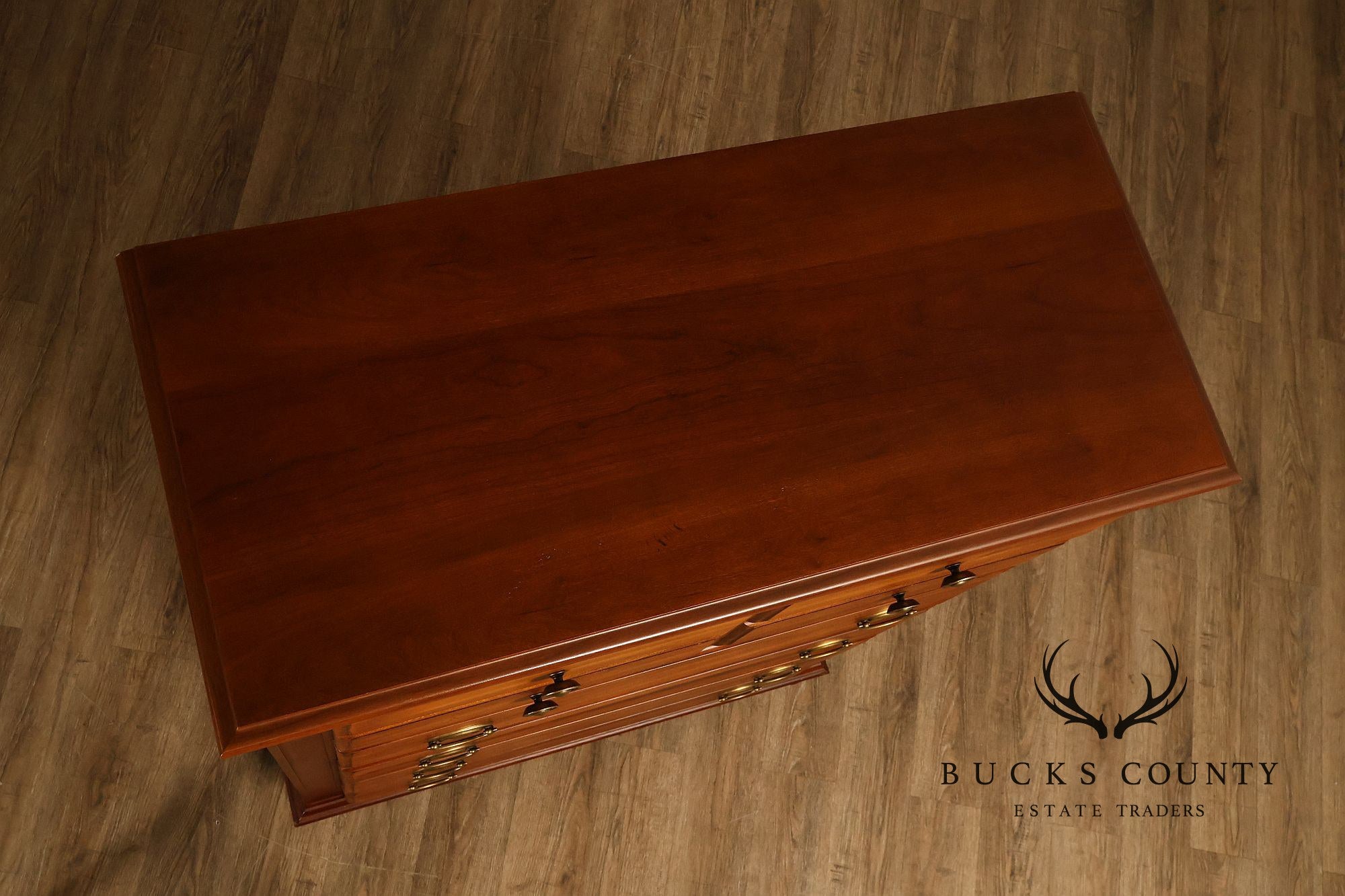 Broyhill Traditional 5 Drawer Tall Chest