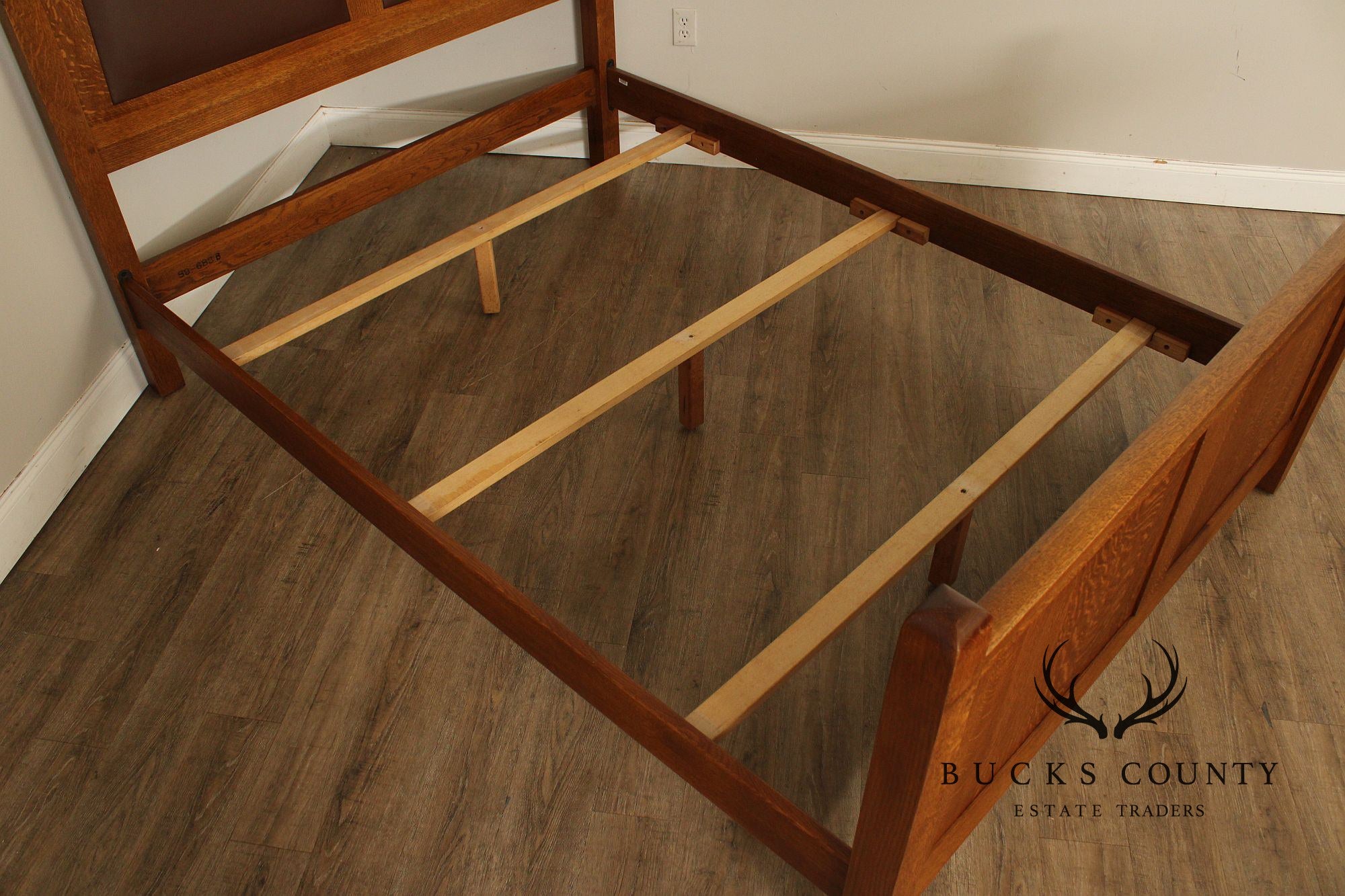 Stickley Mission Style Oak and Leather Queen Bed