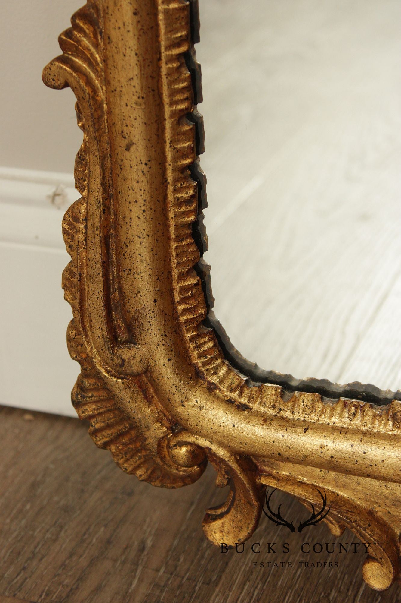 Vintage Italian Carved Giltwood Wall Mirror