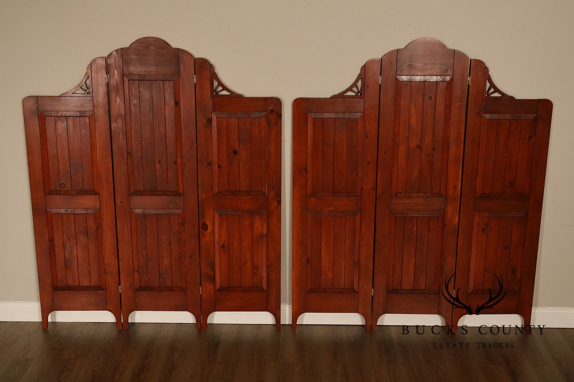 Rustic Colonial Style Pair of Pine Folding Dressing Screens