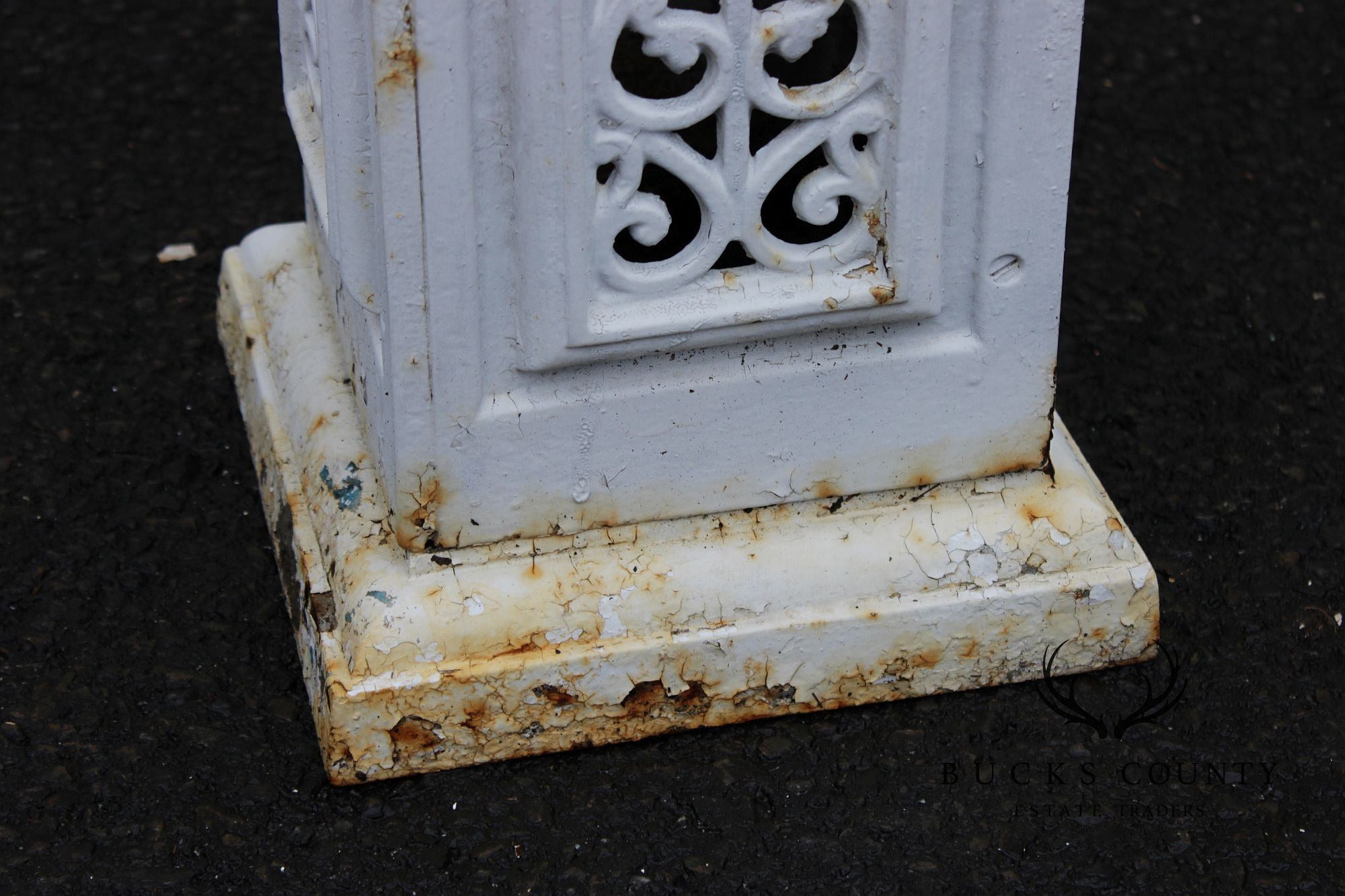 Vintage Cast Iron Garden Pedestal