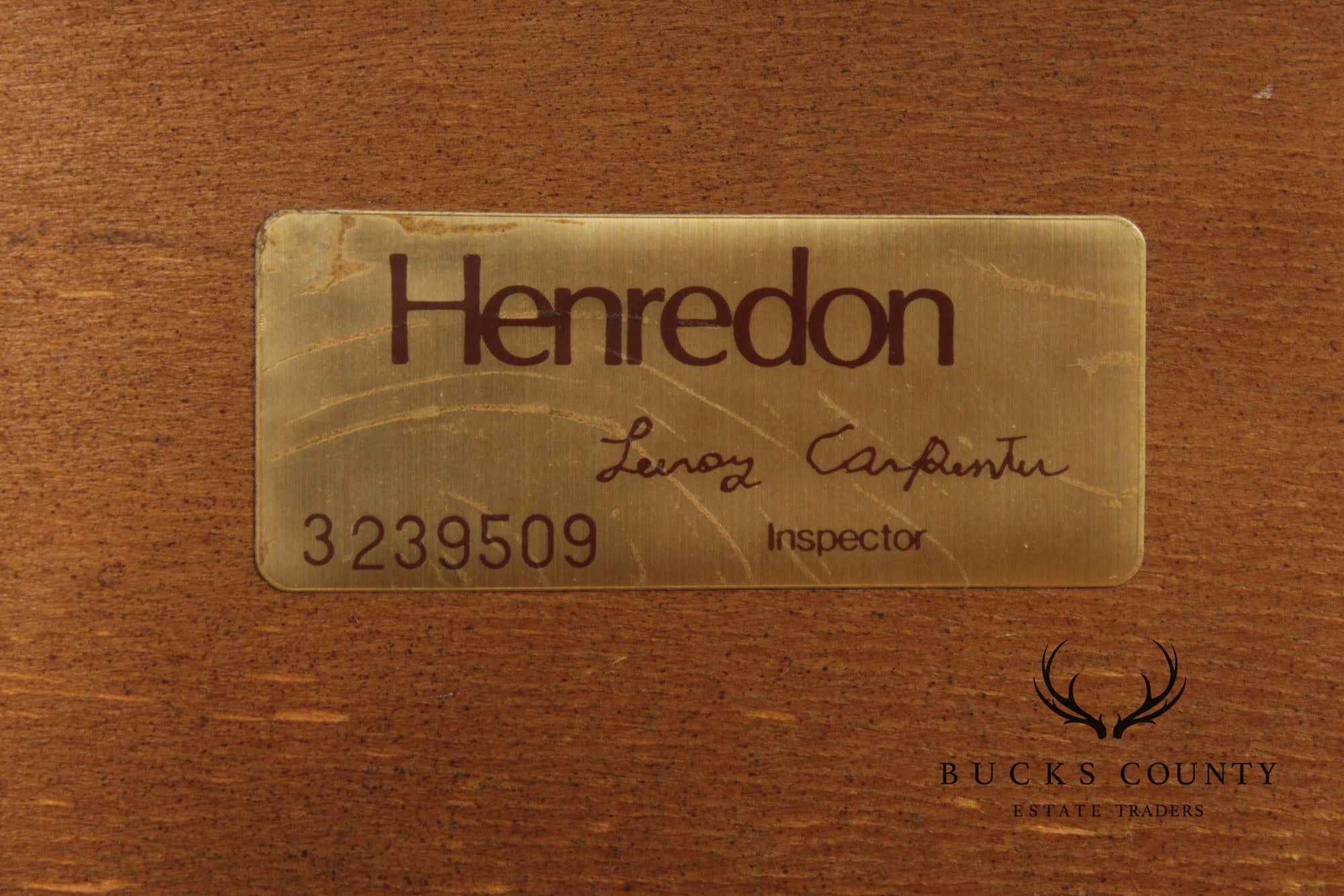 Henredon Aston Court Georgian Style Burled Mahogany Ten Drawer Dresser