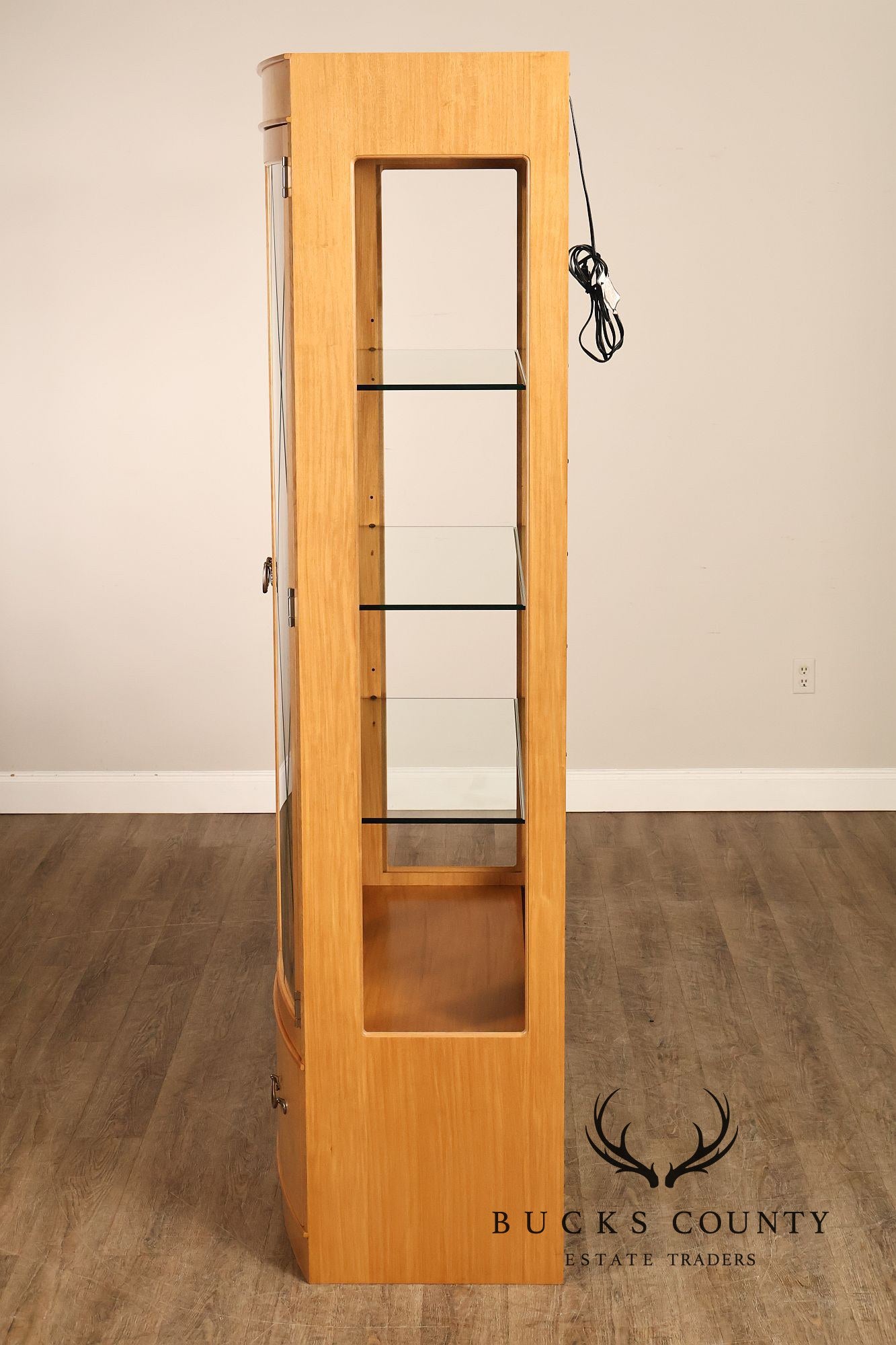 Thomasville Bogart Collection Bow Front Curio Display Cabinet