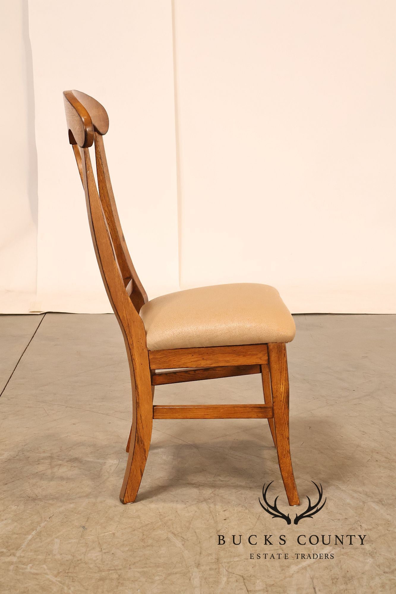 Traditional Set Of 8 Oval Back Upholstered Dining Side Chairs