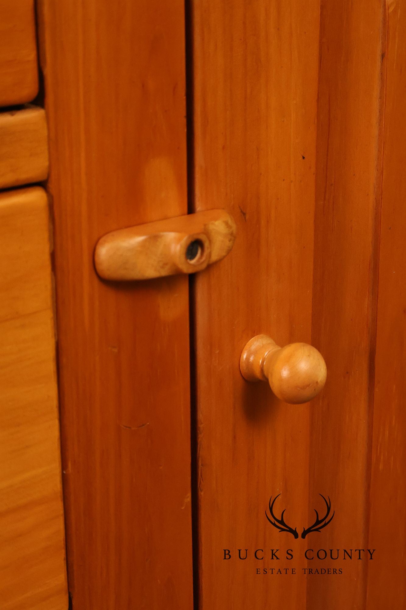 Ethan Allen Country Craftsman Pine Dresser