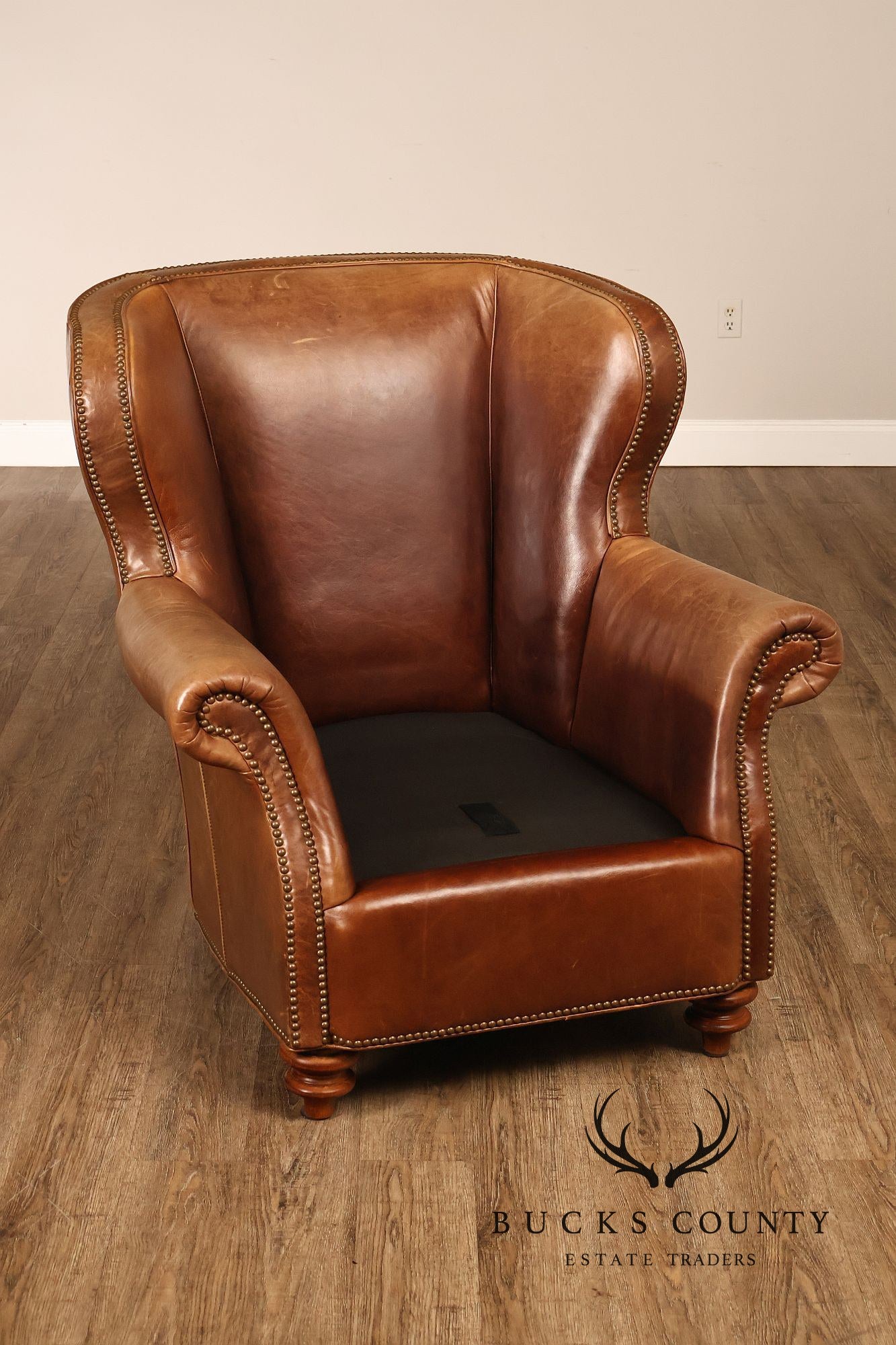 La-Z-Boy Classic Traditional Leather Club Chair