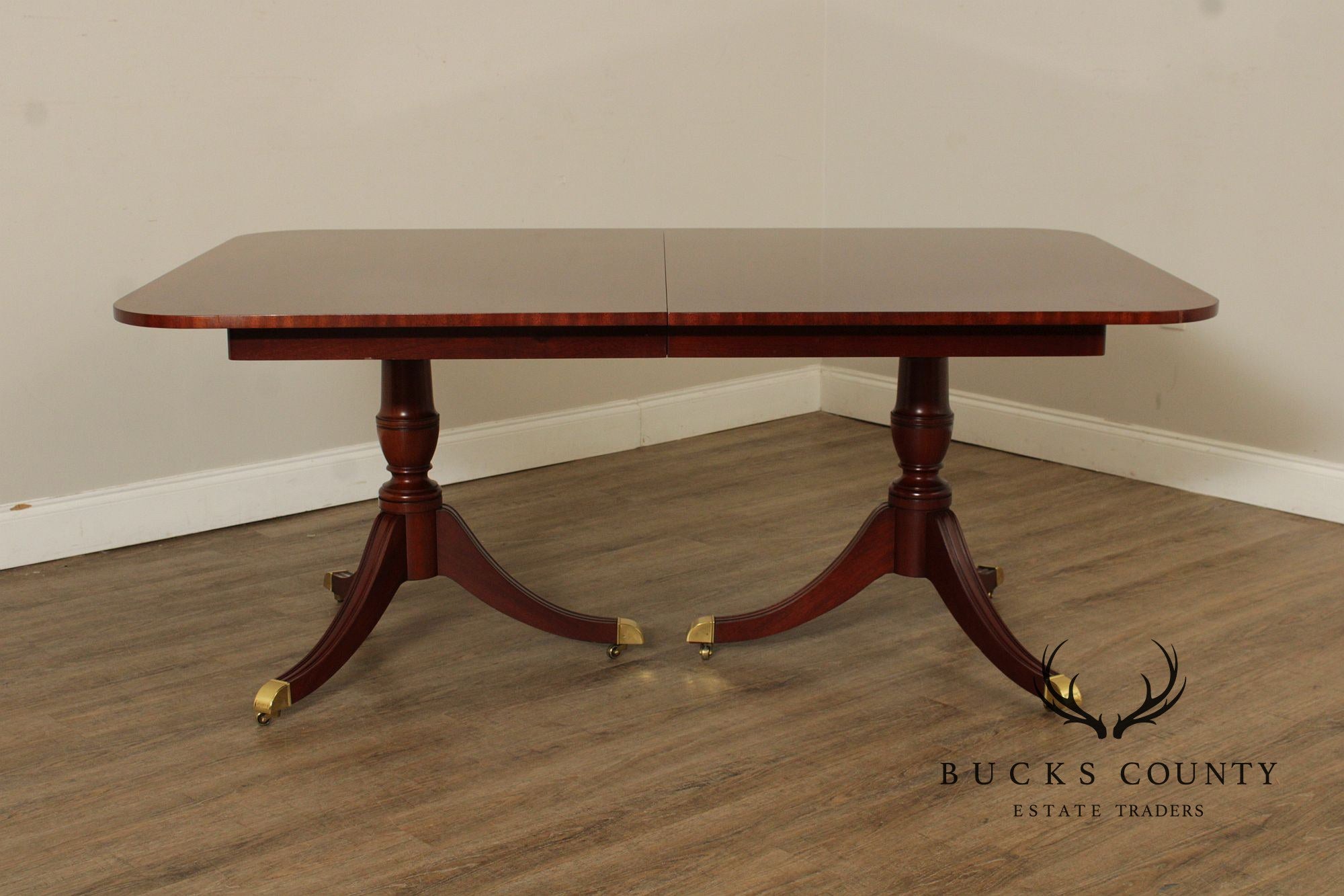 Kindel National Trust Double Pedestal Mahogany Expandable Dining Table