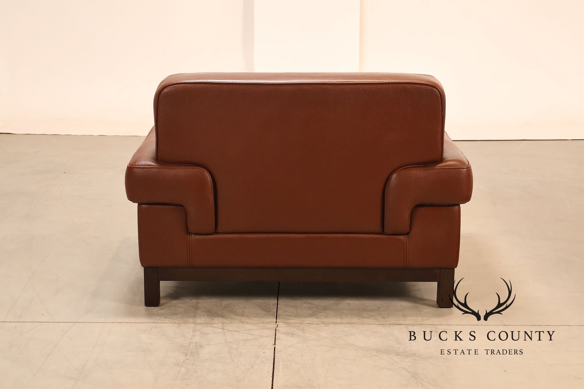 Formenti Pair of Italian Leather Lounge Chairs