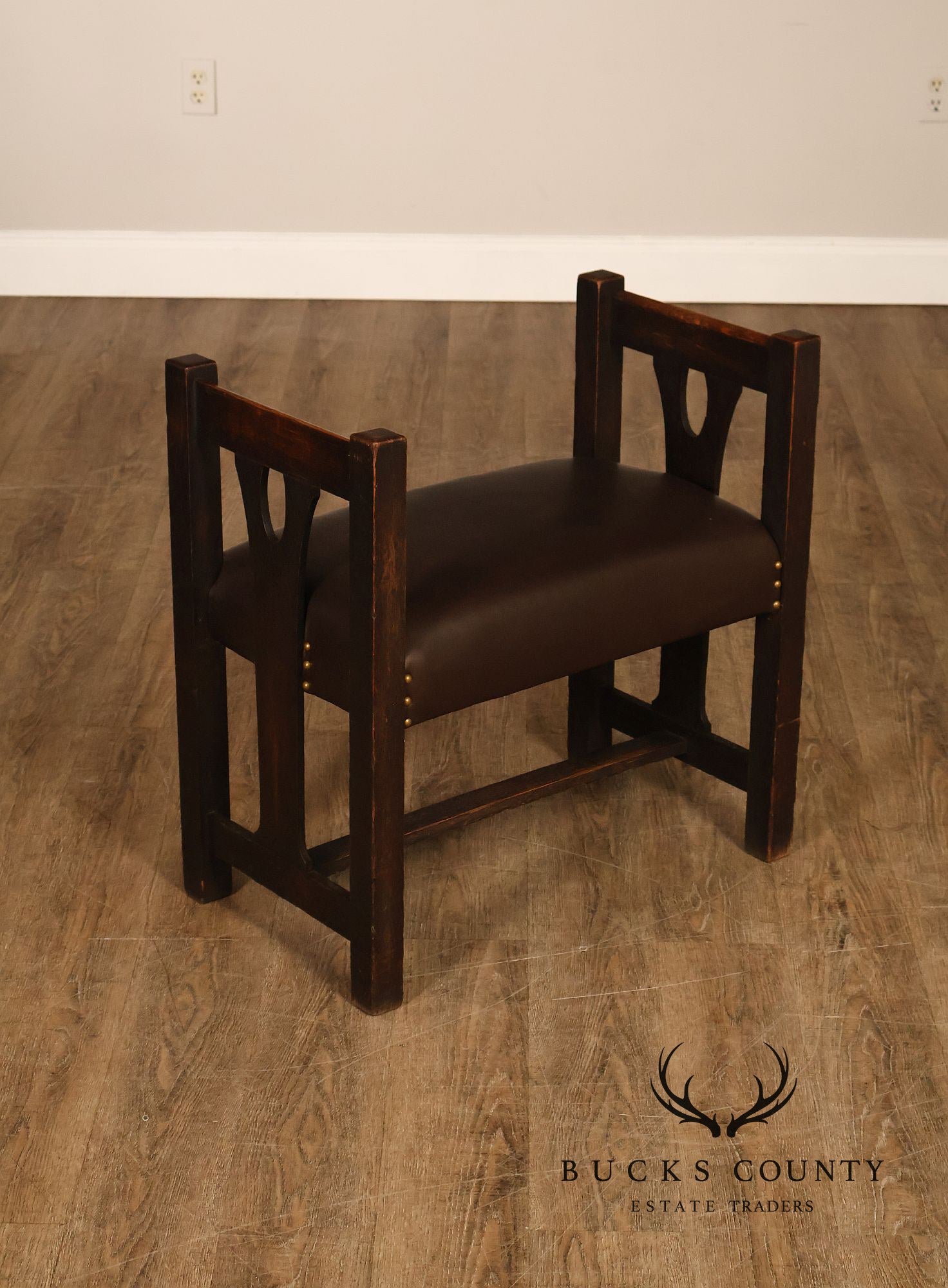 Antique Grand Rapids Arts And Crafts Oak And Leather Window Seat