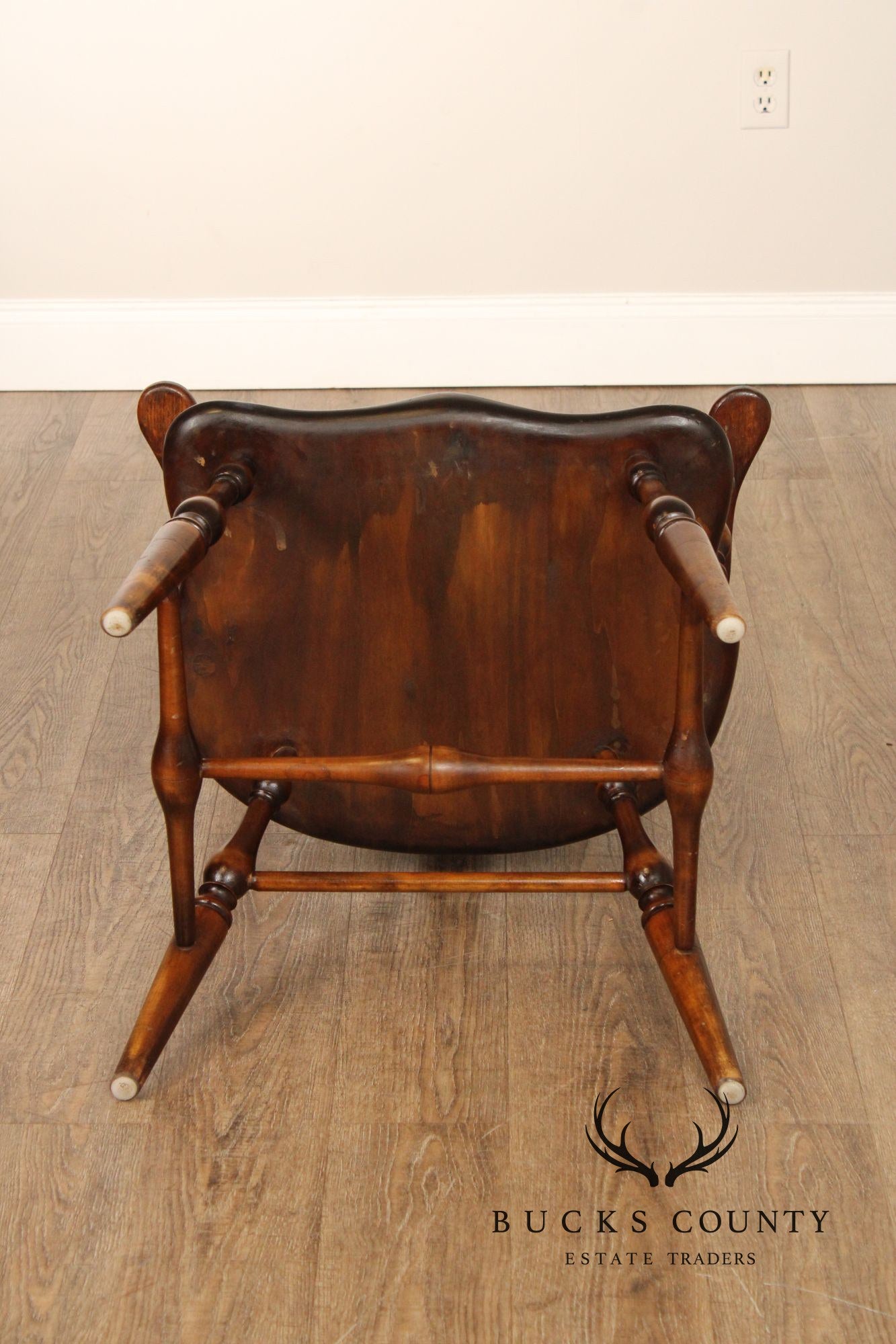 Custom Crafted Set Of 8 English Windsor Dining Chairs