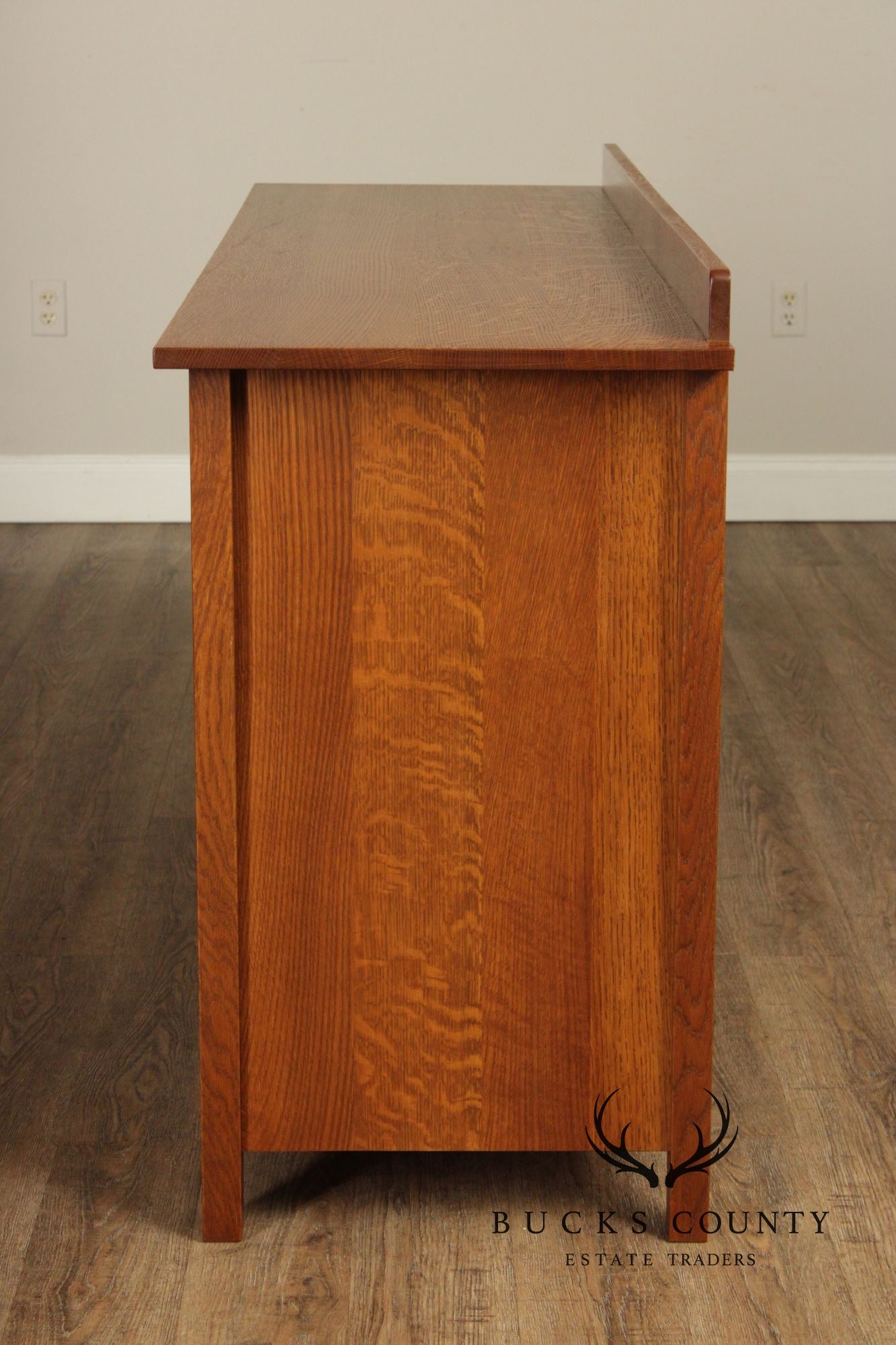 Stickley Mission Collection Harvey Ellis Oak Seven Drawer Dresser