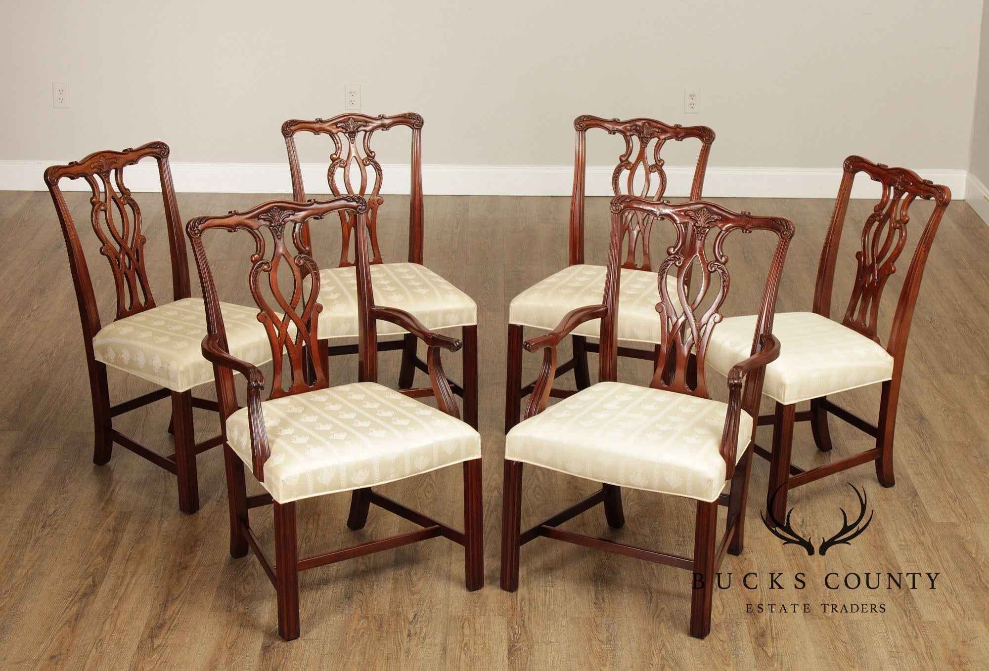 Hickory Chair Set Of Six Chippendale Style Mahogany Dining Chairs