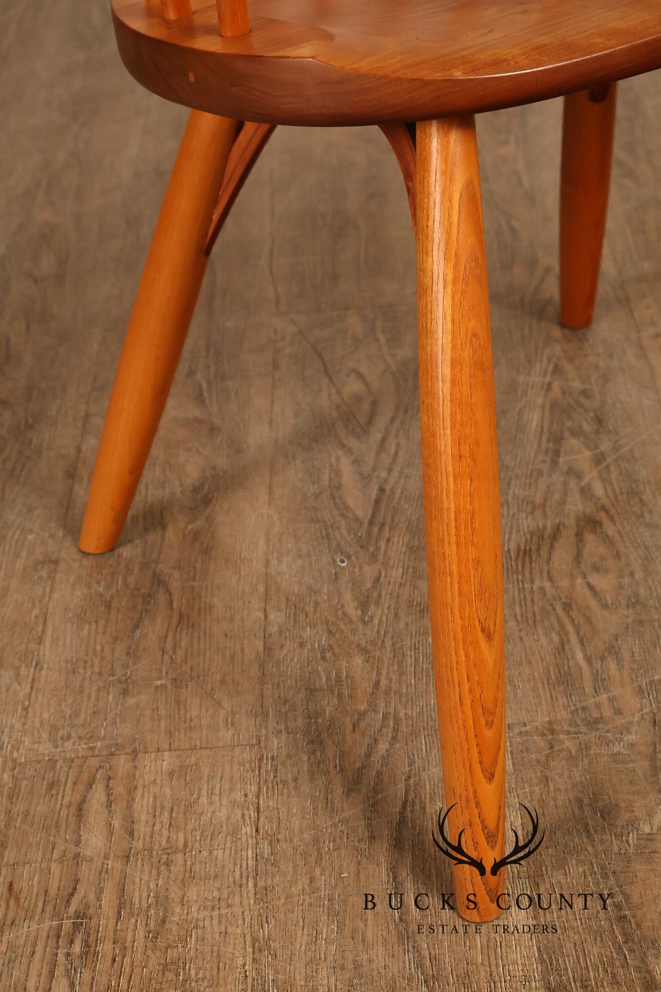 Thomas Moser Set Of Eight Continuous Arm Dining Chairs