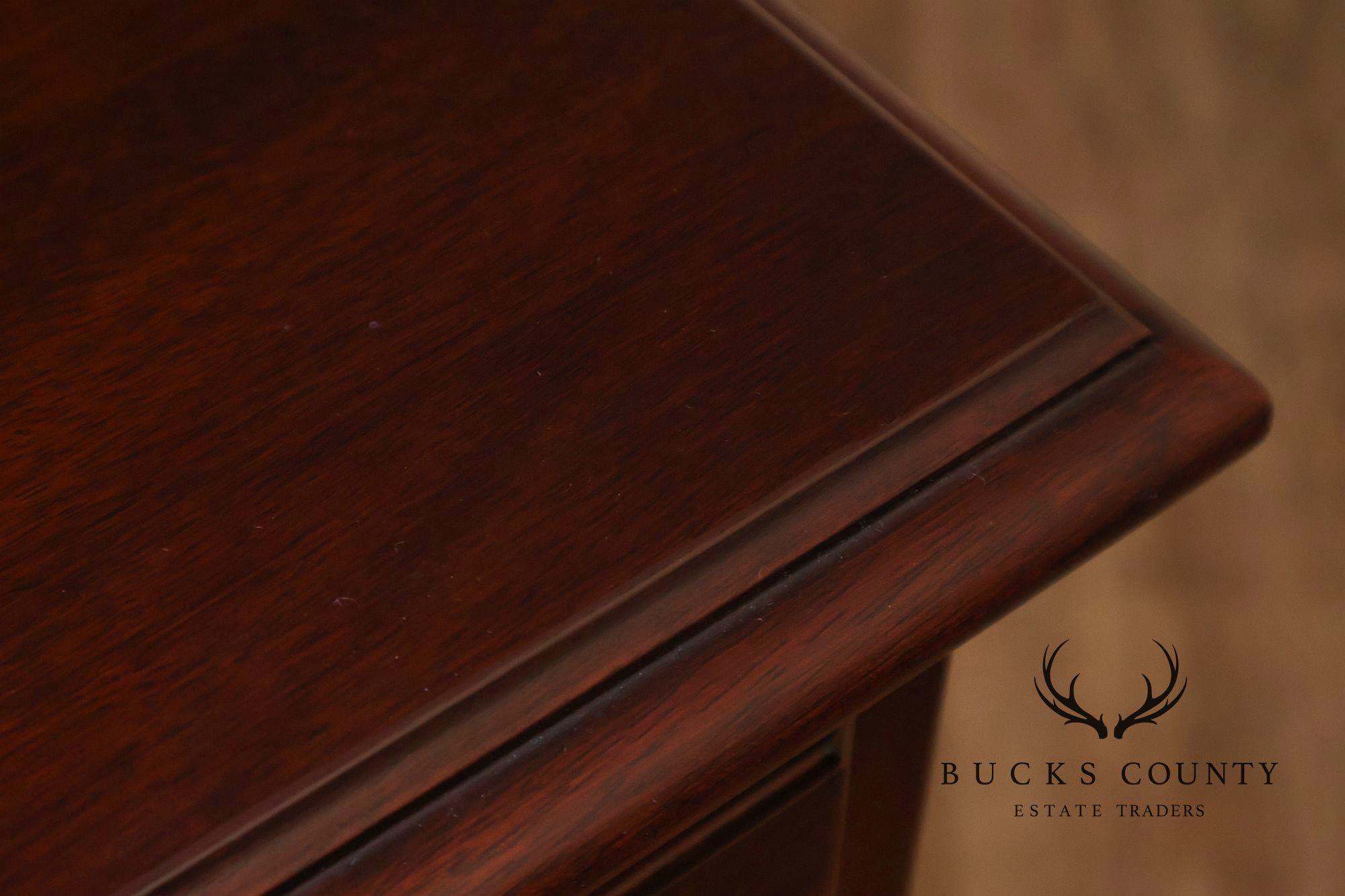 Henkel Harris Chippendale Style Mahogany Ten Drawer Bedroom Dresser