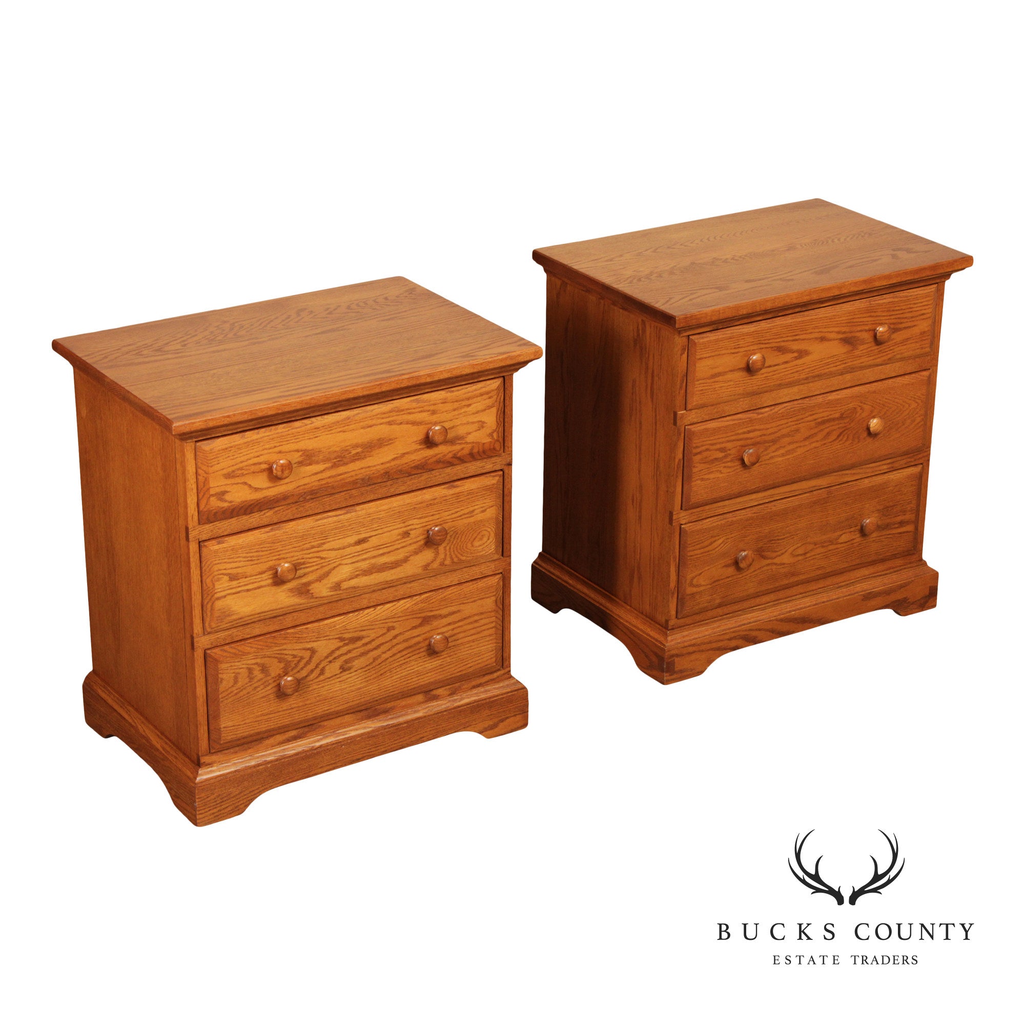 Hunt Country Furniture Pair of Oak Three-Drawer Nightstands