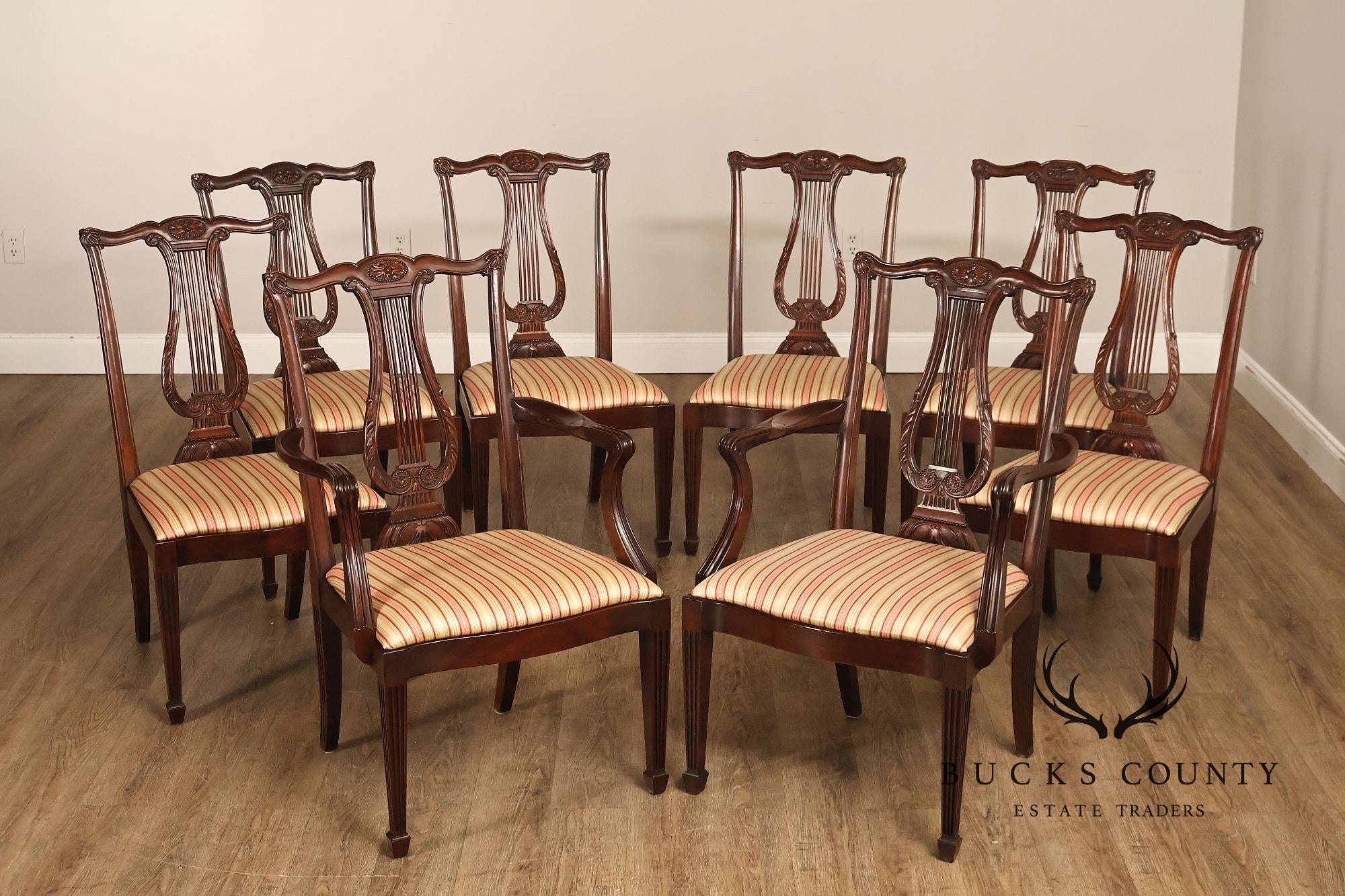 Henkel Harris Mahogany Set Of Eight Lyre Back Dining Chairs
