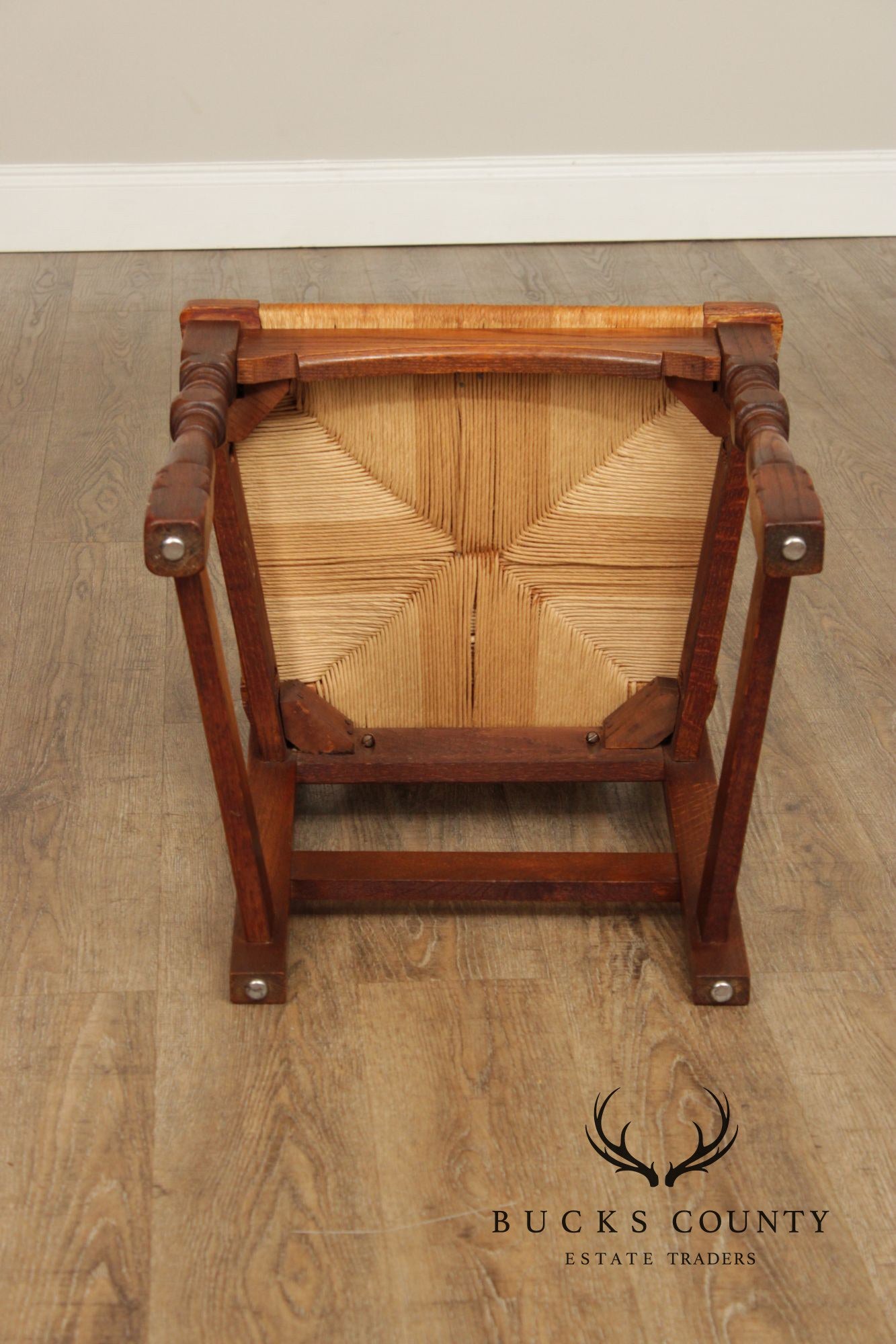 English Traditional Style Oak Side Chair