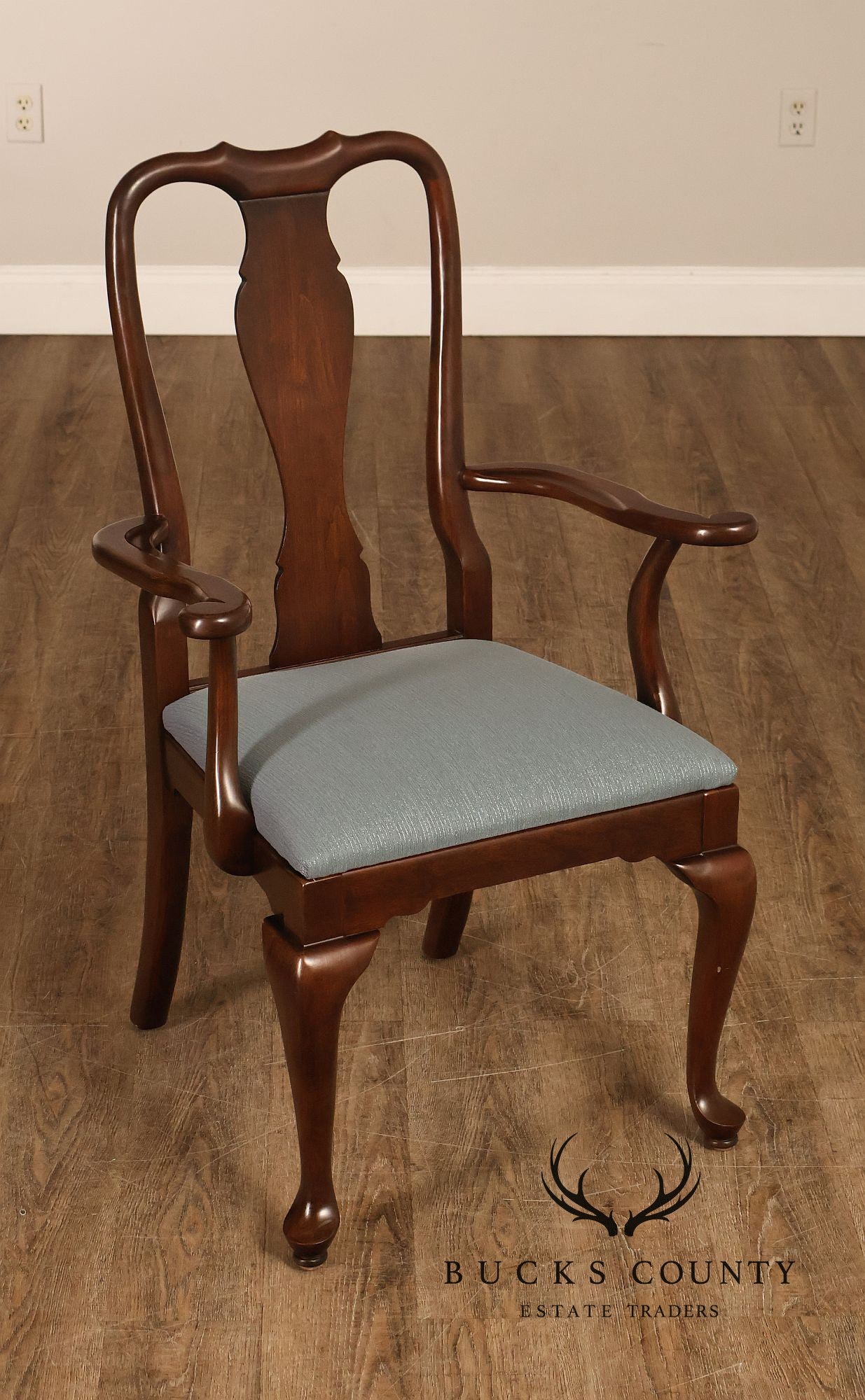 Ethan Allen Georgian Court Queen Anne Style Cherry Dining Armchair