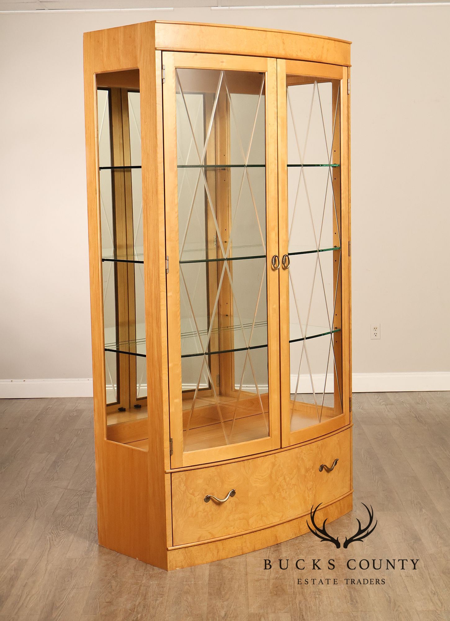 Thomasville Bogart Collection Bow Front Curio Display Cabinet