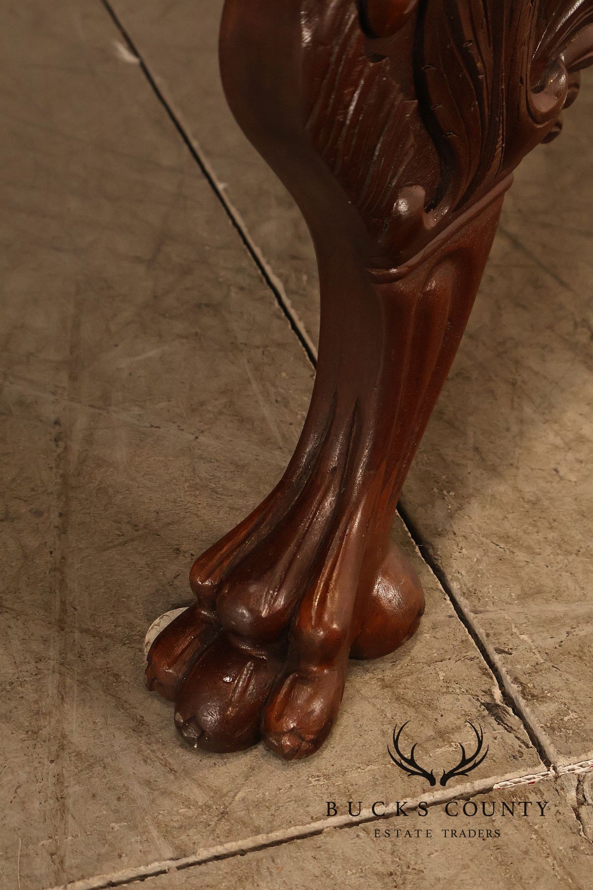 Antique American Empire Carved Mahogany Sofa With Scrolled Arms And Lion Paw Feet