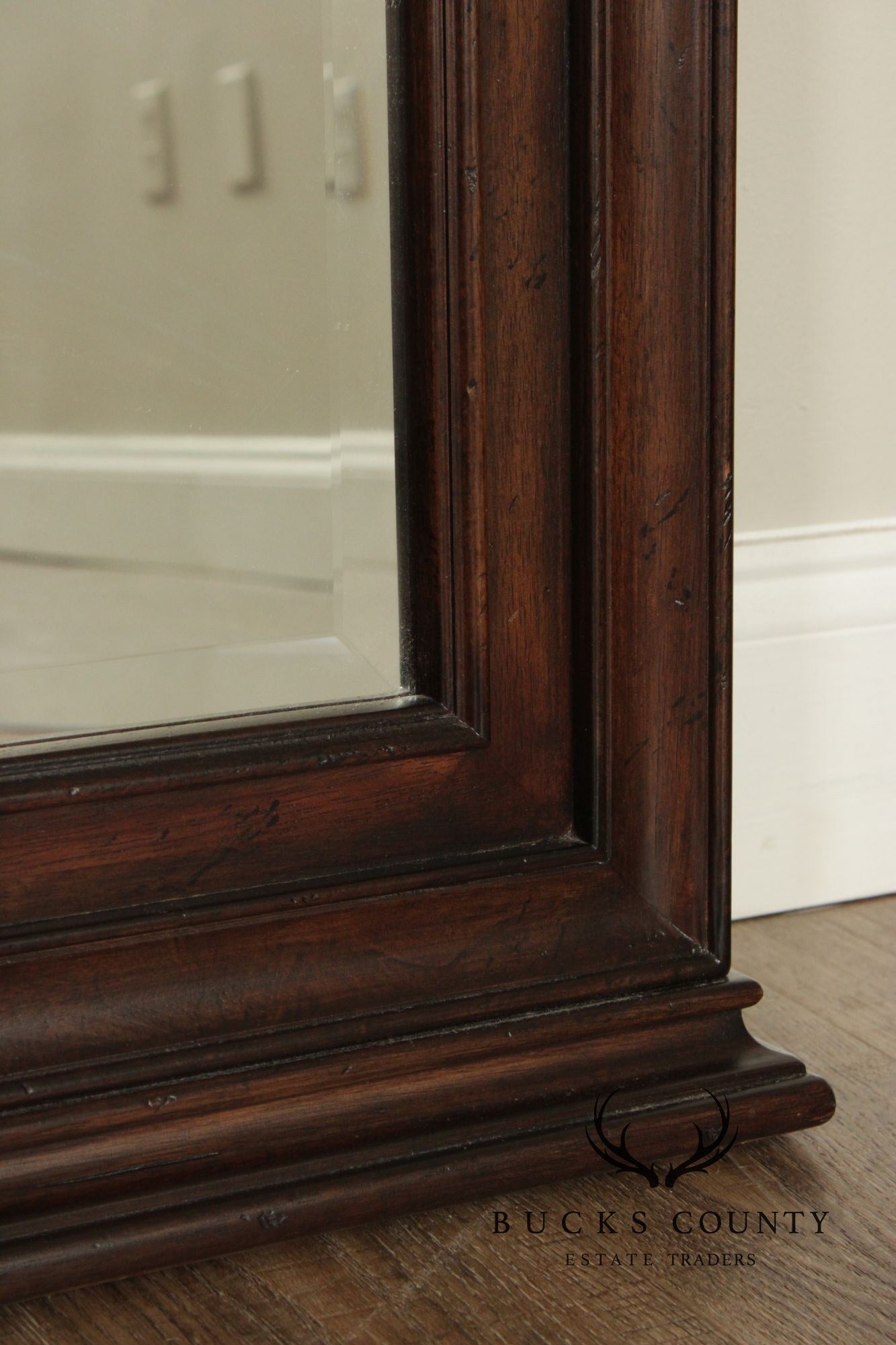 Thomasville 'Hills of Tuscany' Dresser Mirror