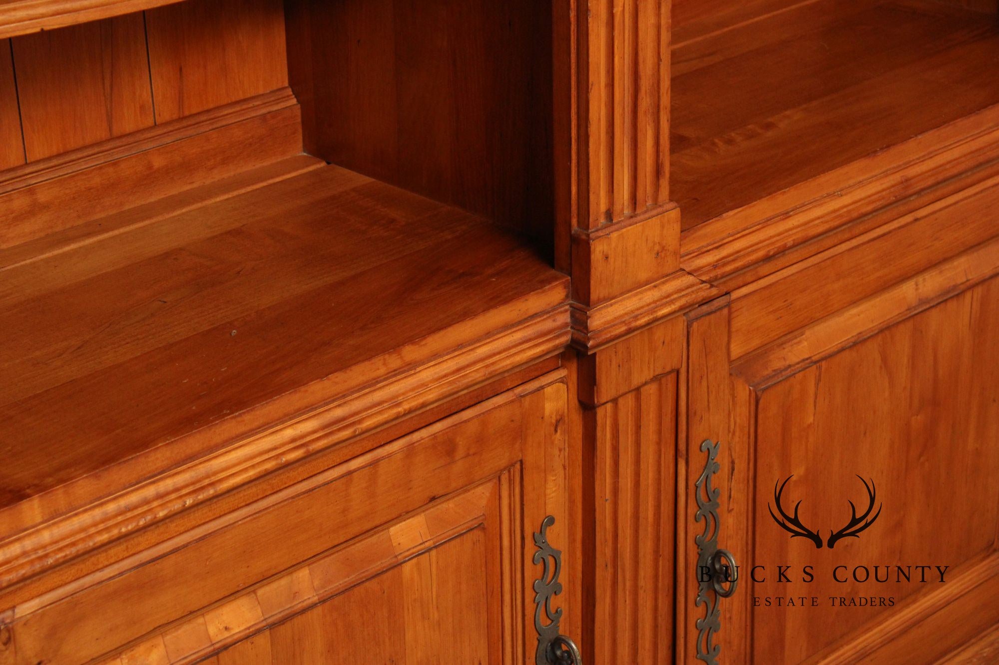 Ethan Allen 'Legacy' Double Arched Bookcase